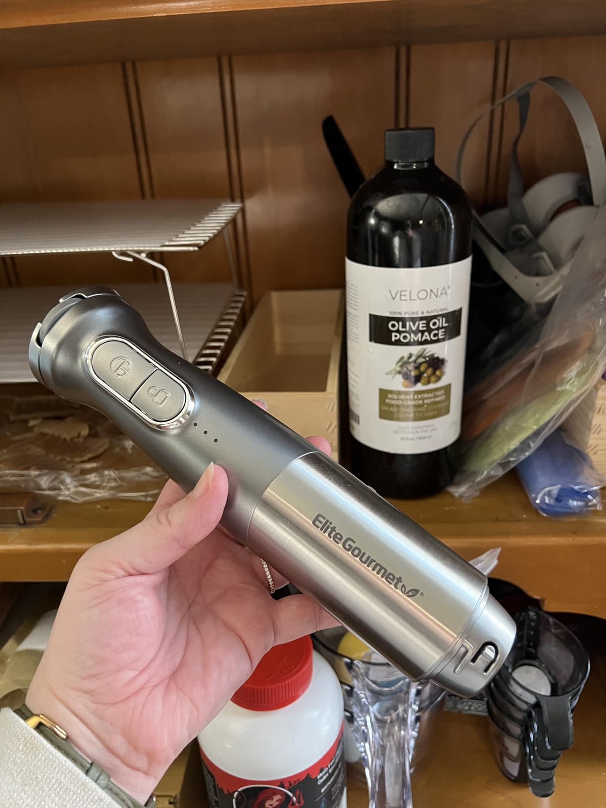 Elite Gourmet EHB1300 Cordless, Rechargeable Hand Blender, Variable Speed Blending with One-Touch Power Button, Stainless Steel Blades, Portable, Easy Control Stick Mixer, Baby Food, Charcoal Grey - Customer Photo 1