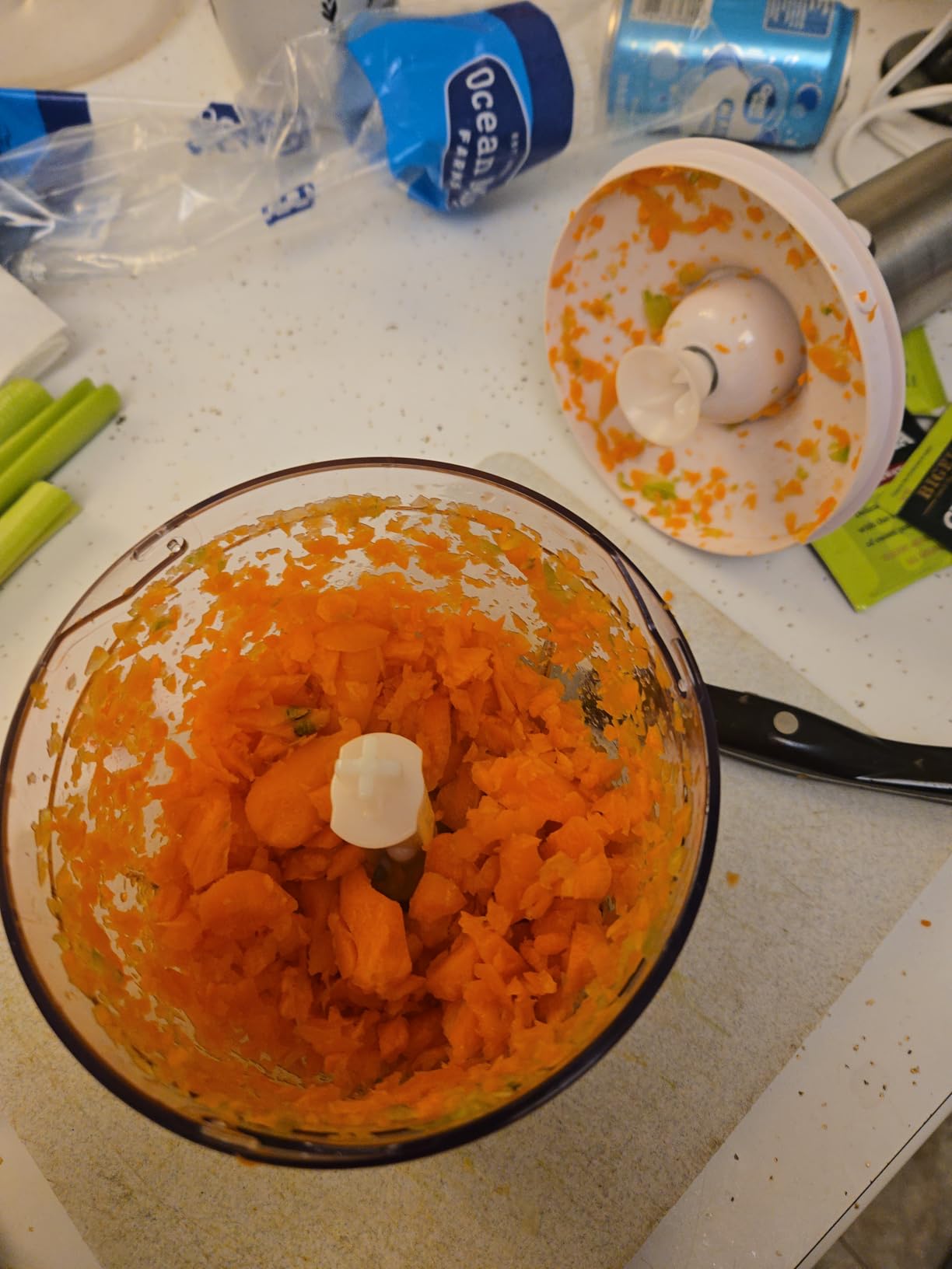 Turelar Immersion Blender Handheld Corded Hand Blenders Set 1100W, Trigger Variable Speed 5 in 1 Stick Emulsifier with Chopper, Whisk and Frother for Soup, Baby Food and Smoothies - Customer Photo 2