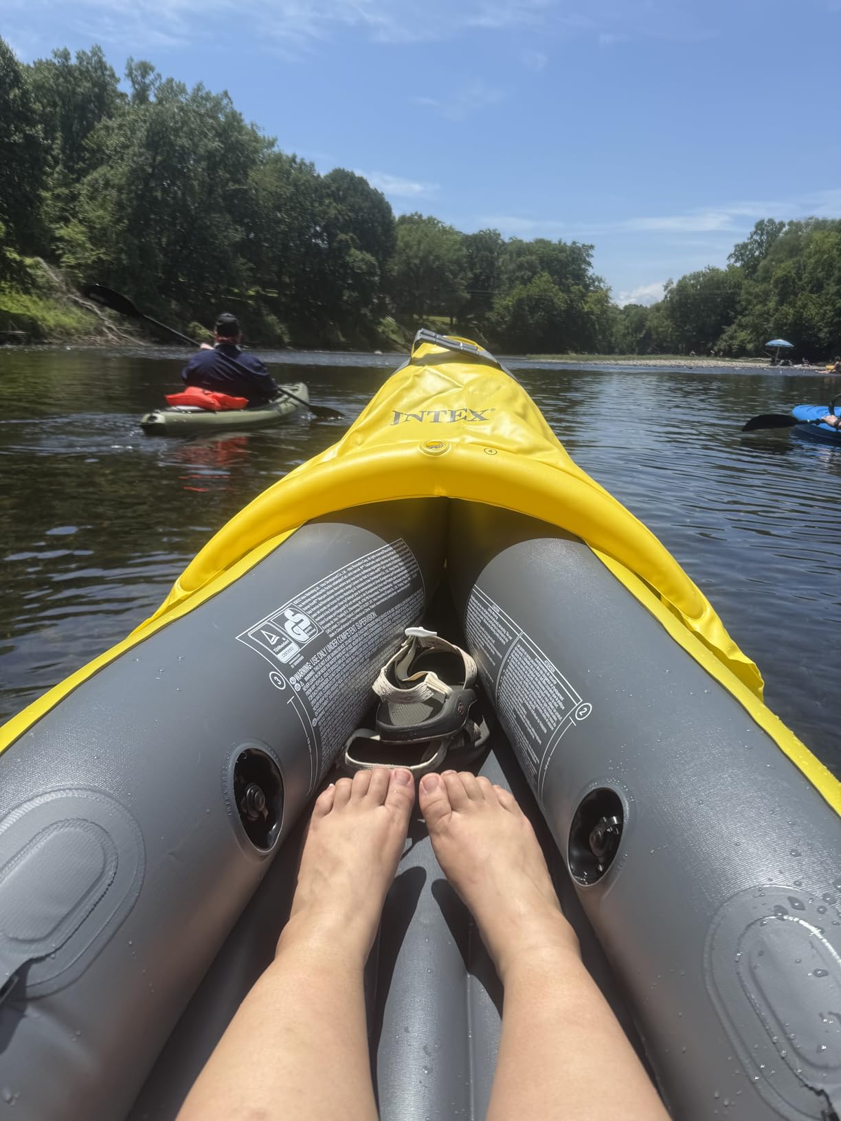 Intex 68307EP Explorer K2 Inflatable Kayak Set: Includes Deluxe 86in Aluminum Oars and High-Output Pump - SuperStrong PVC - Adjustable Seats with Backrest - 400lb Weight Capacity customer photo 2