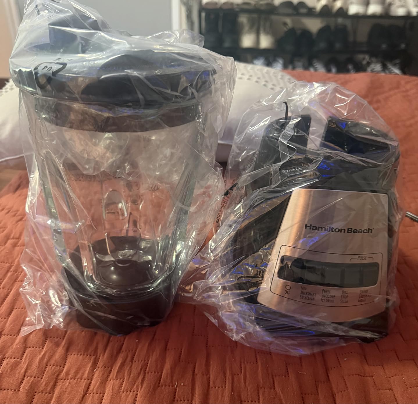 Hamilton Beach Power Elite Wave Action Blender For Smoothies, 40 Oz Glass Jar, 12 Functions Including Puree, Crush Ice, 700 Watts - Black (58148A) customer photo 2