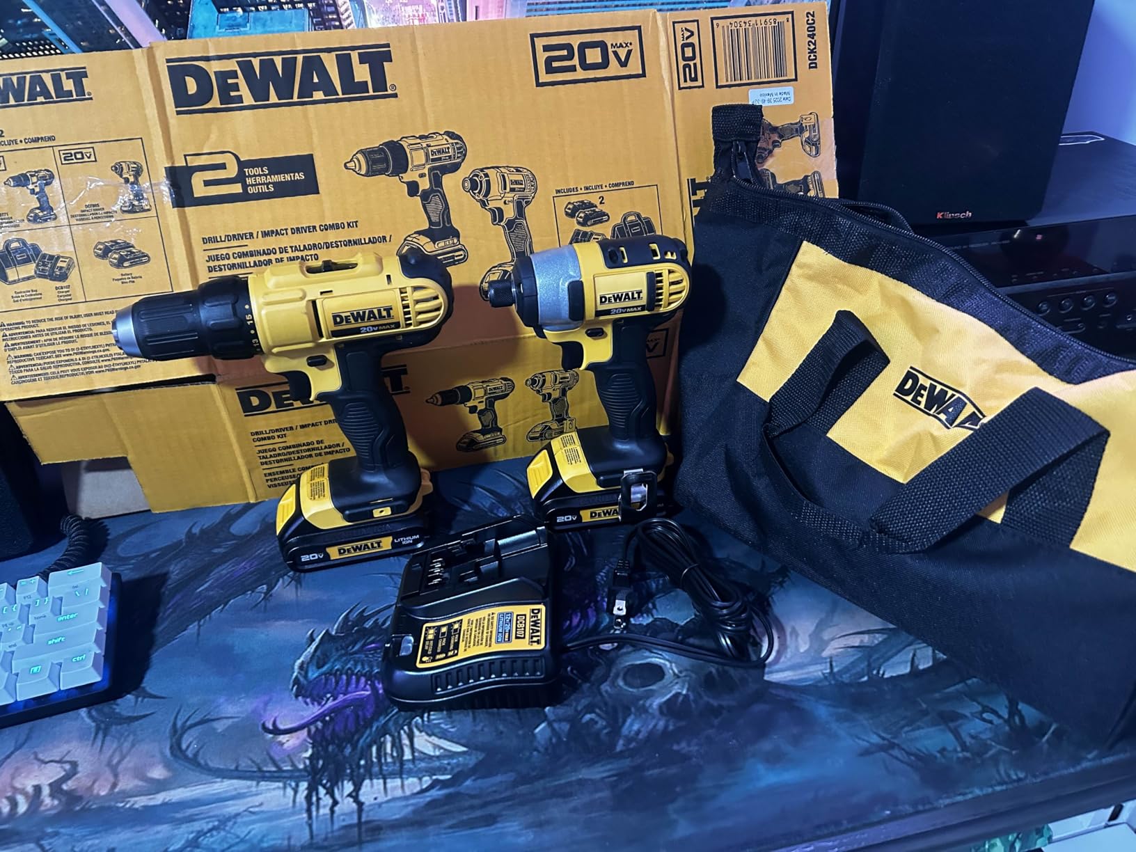 DEWALT 20V MAX Cordless Drill and Impact Driver Combo Kit, Includes 2 Batteries, Charger and Bag (DCK240C2) customer photo 1