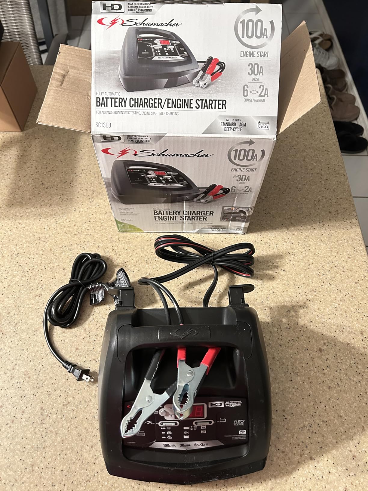 Schumacher Electric 6A Car Battery Charger and 100A Engine Starter, 5-in-1 Solution, Maintainer, 30A Boost, for 6V/12V Power Sport, Automotive, and Marine Batteries, SC1281 customer photo 2