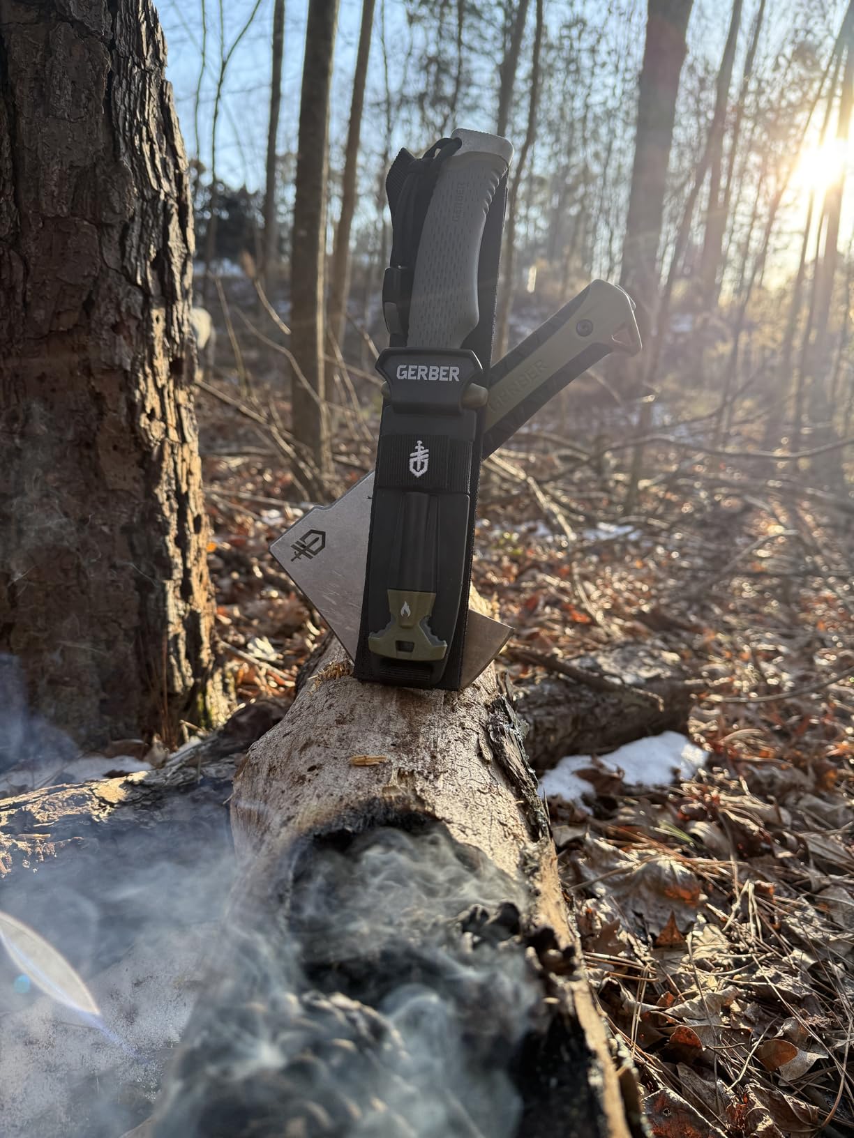 Gerber Gear Ultimate Survival Knife, Fixed Blade Knife with Combo Edge, includes Fire Starter Edge and Ferro Rod, Whistle, Sheath with Integrated Sharpener customer photo 1