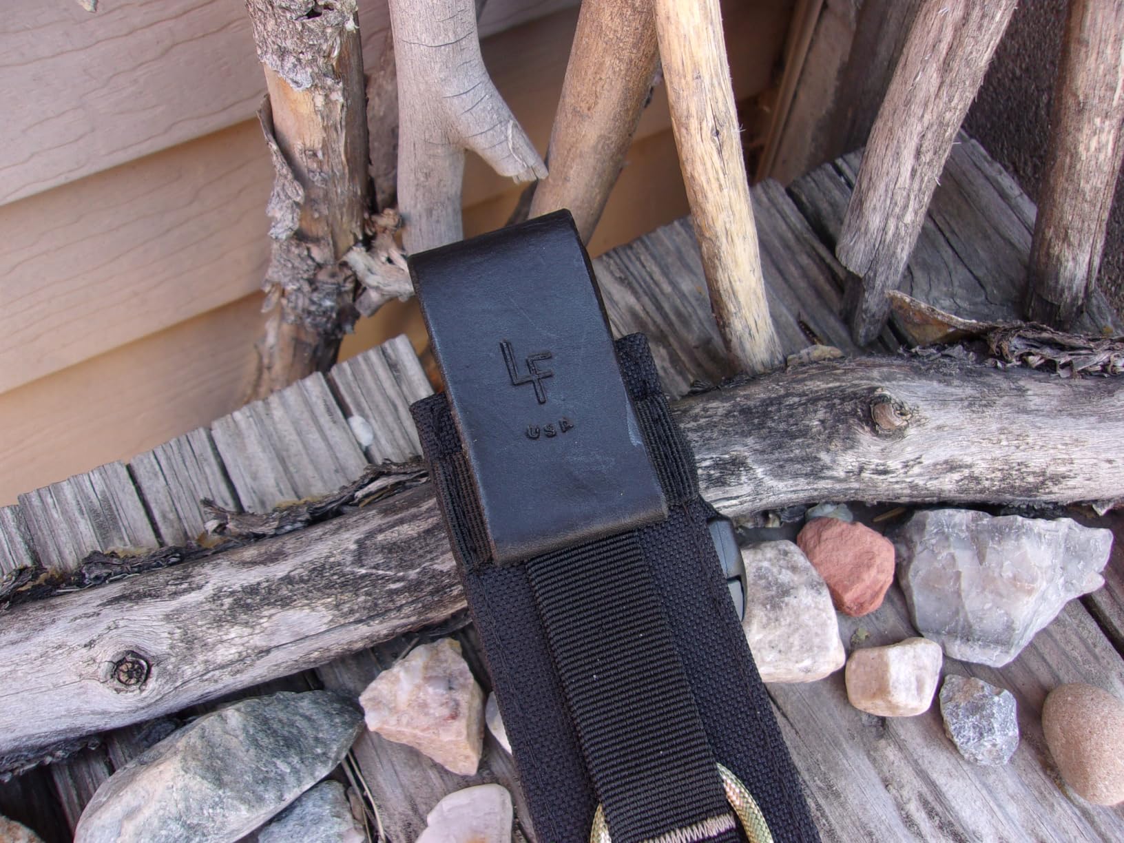 Gerber Gear Ultimate Survival Knife, Fixed Blade Knife with Combo Edge, includes Fire Starter Edge and Ferro Rod, Whistle, Sheath with Integrated Sharpener customer photo 2