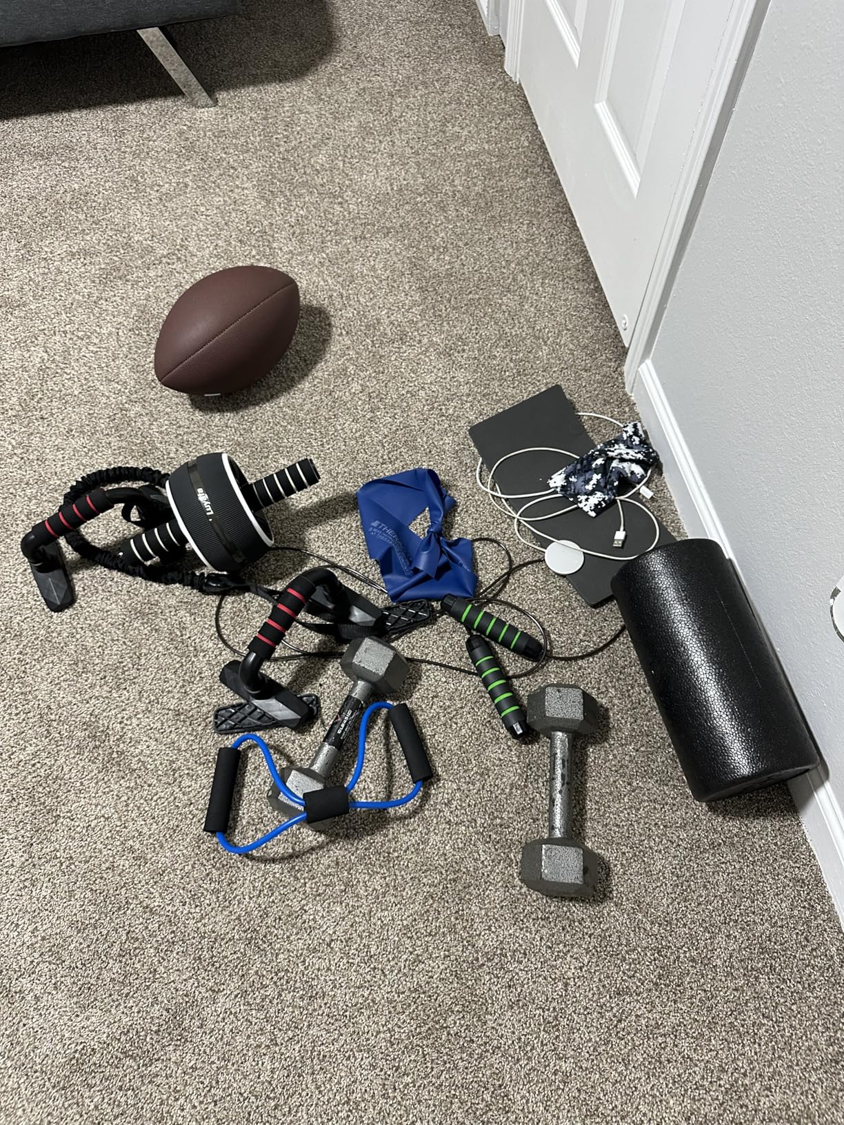 Ab Roller Wheel, 10-In-1 Ab Exercise Wheels Kit with Resistance Bands, Knee Mat, Jump Rope, Push-Up Bar - Home Gym Equipment for Men Women Core Strength & Abdominal Exercise customer photo 2