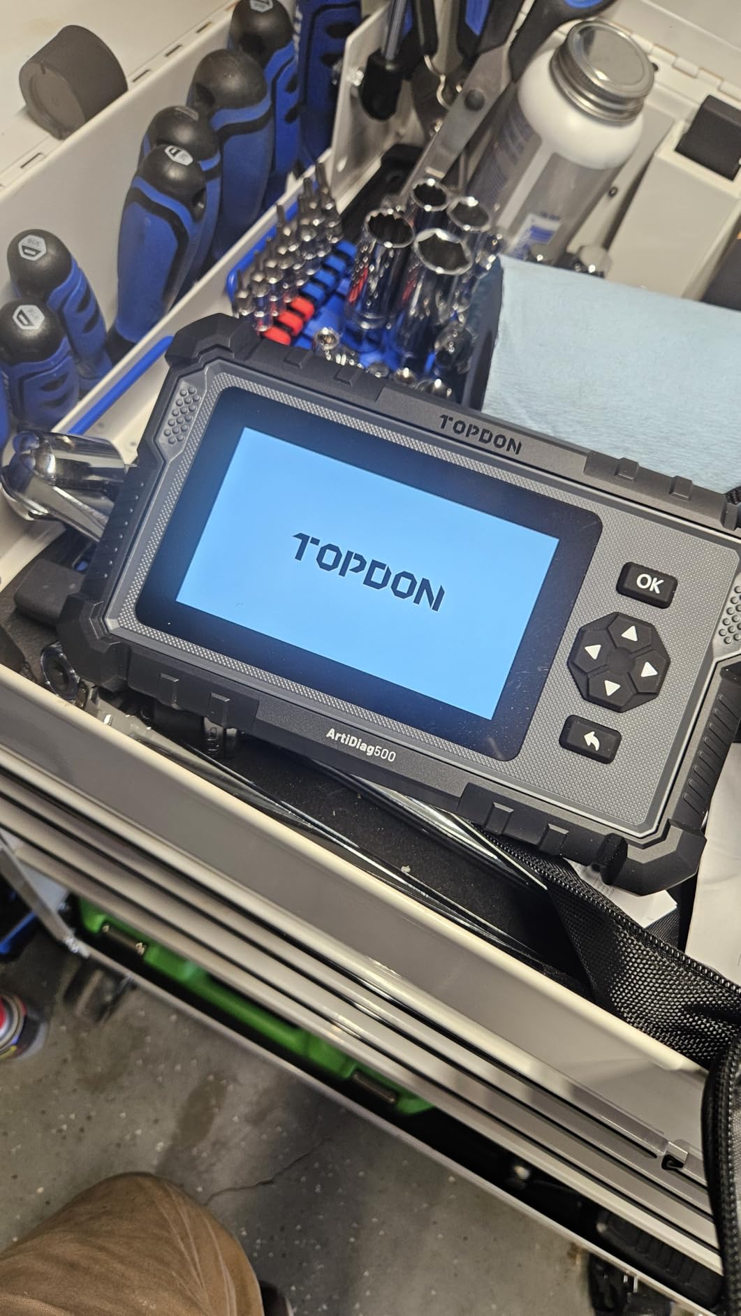 OBD2 Scanner TOPDON AD500, Oil SAS Throttle TPMS BMS EPB Reset, Engine ABS SRS Transmission, Diagnostic Scan Tool, AutoVIN, Car Check Engine Code Reader with Battery Test, Lifetime Wi-Fi Free Update customer photo 2