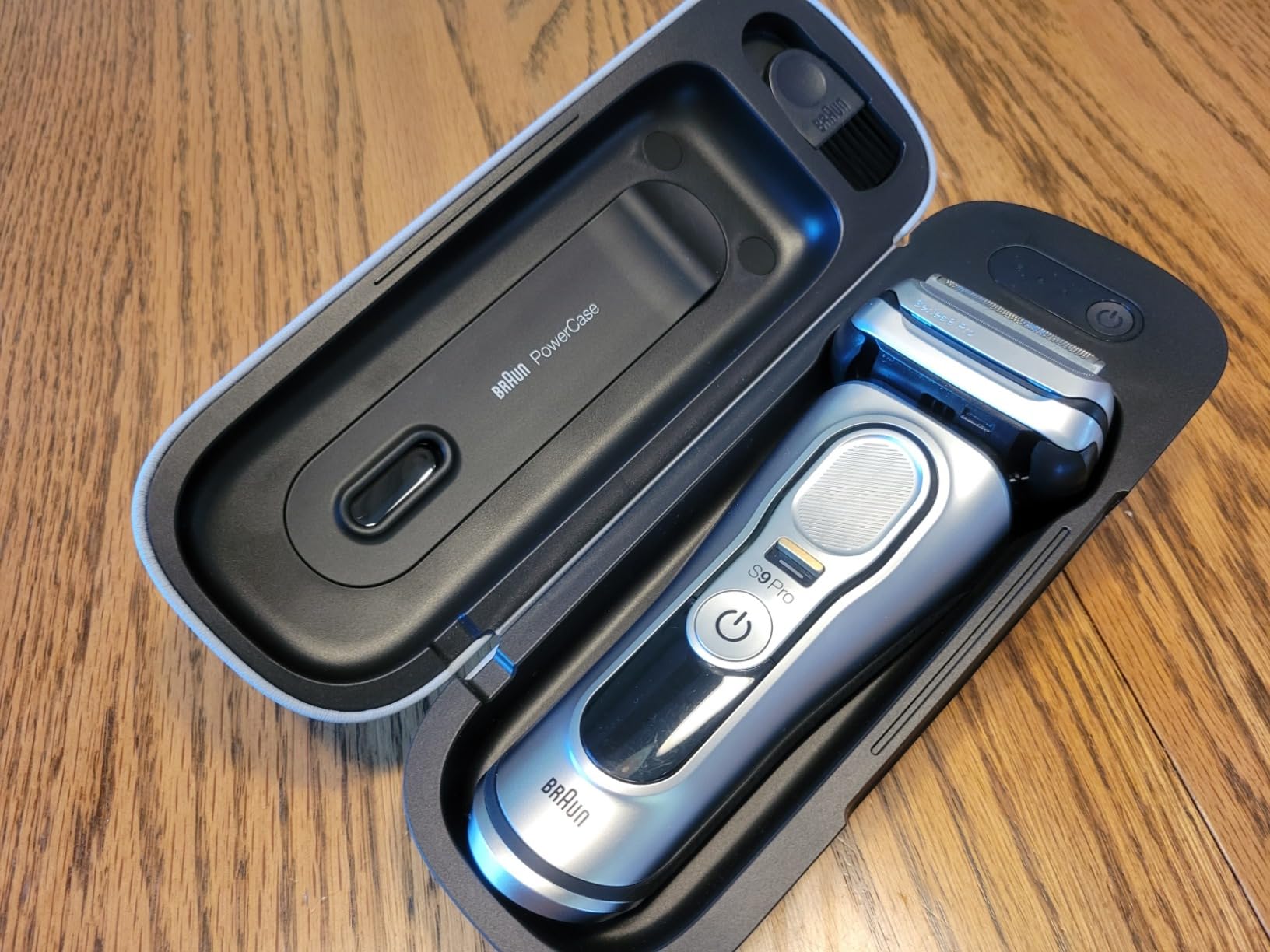 Braun Series 9 Pro 9419s Electric Shaver for Men, Wet & Dry Razor, Shaving Kit with 4+1 Head with ProLift Trimmer customer photo 2