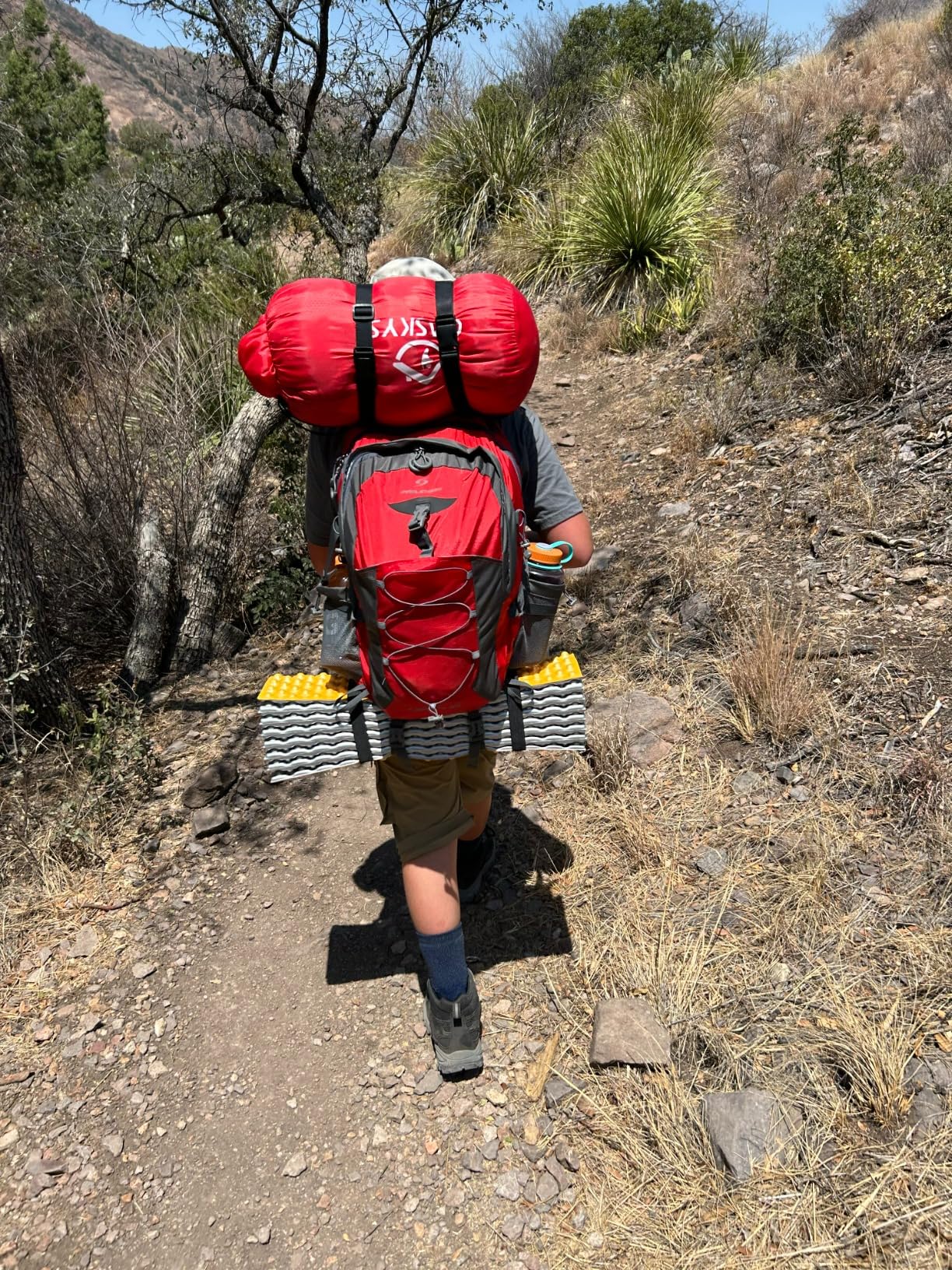 Maelstrom Hiking Backpack, Camping Backpack, 40L Waterproof Hiking Daypack with Rain Cover, Lightweight Travel Backpack customer photo 2