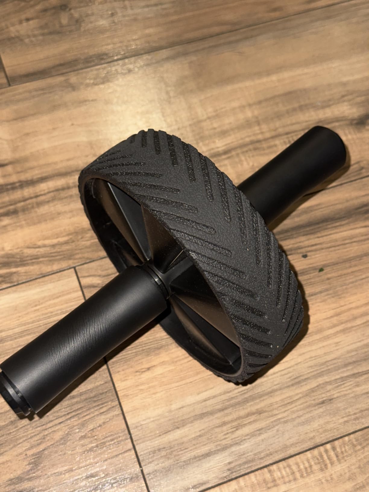 Vinsguir Ab Roller Wheel - Ab Workout Equipment for Abdominal & Core Strength Training, Home Gym Fitness Equipment for Men Women customer photo 1