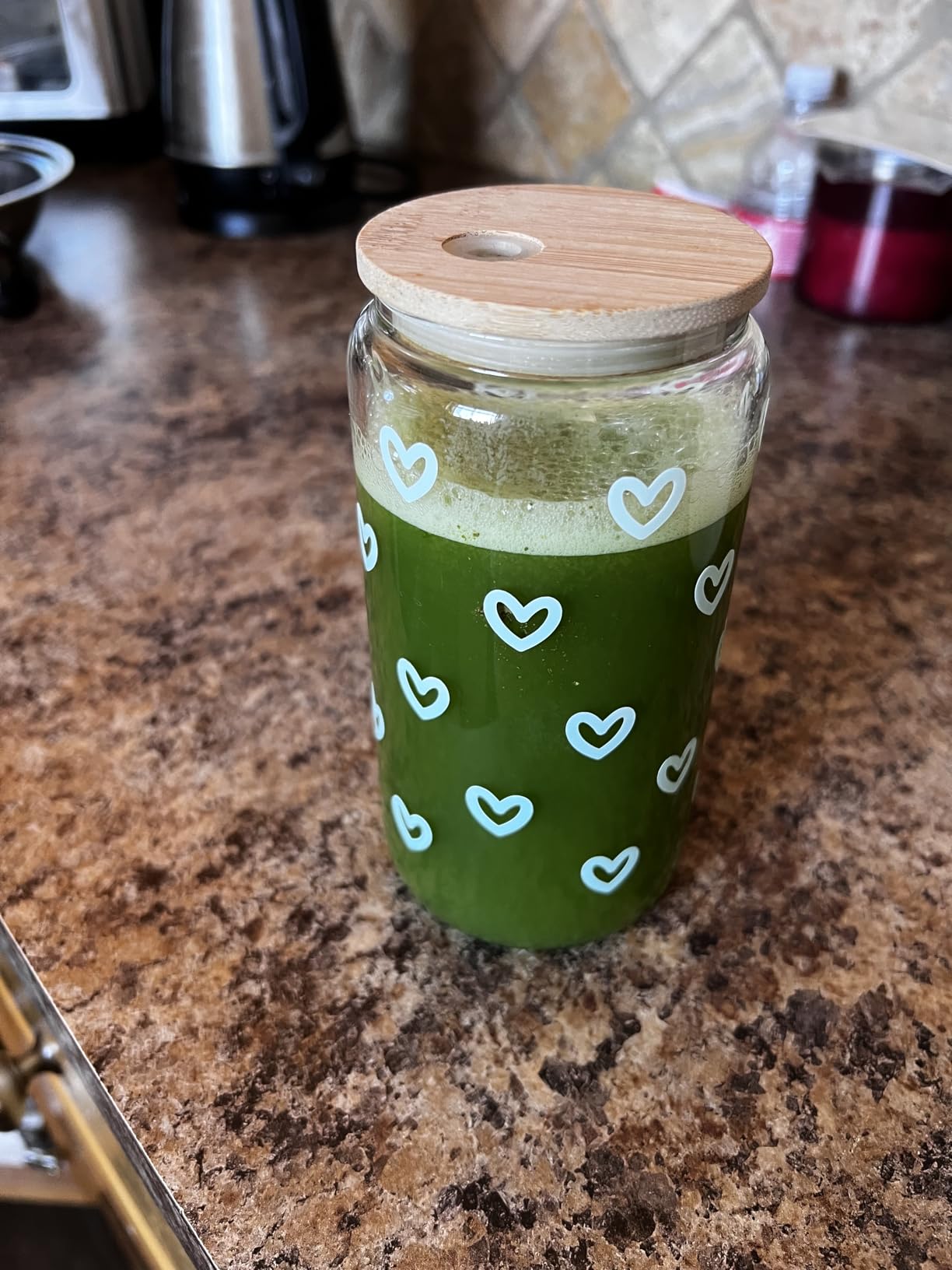 AMZCHEF Cold Press Masticating Juicer Machine - 90% Yield Reverse System, Quiet Motor for Home & Breakfast, 3-Step Clean with Brush, Includes 50+ Juice Recipes, Light Grey customer photo 1