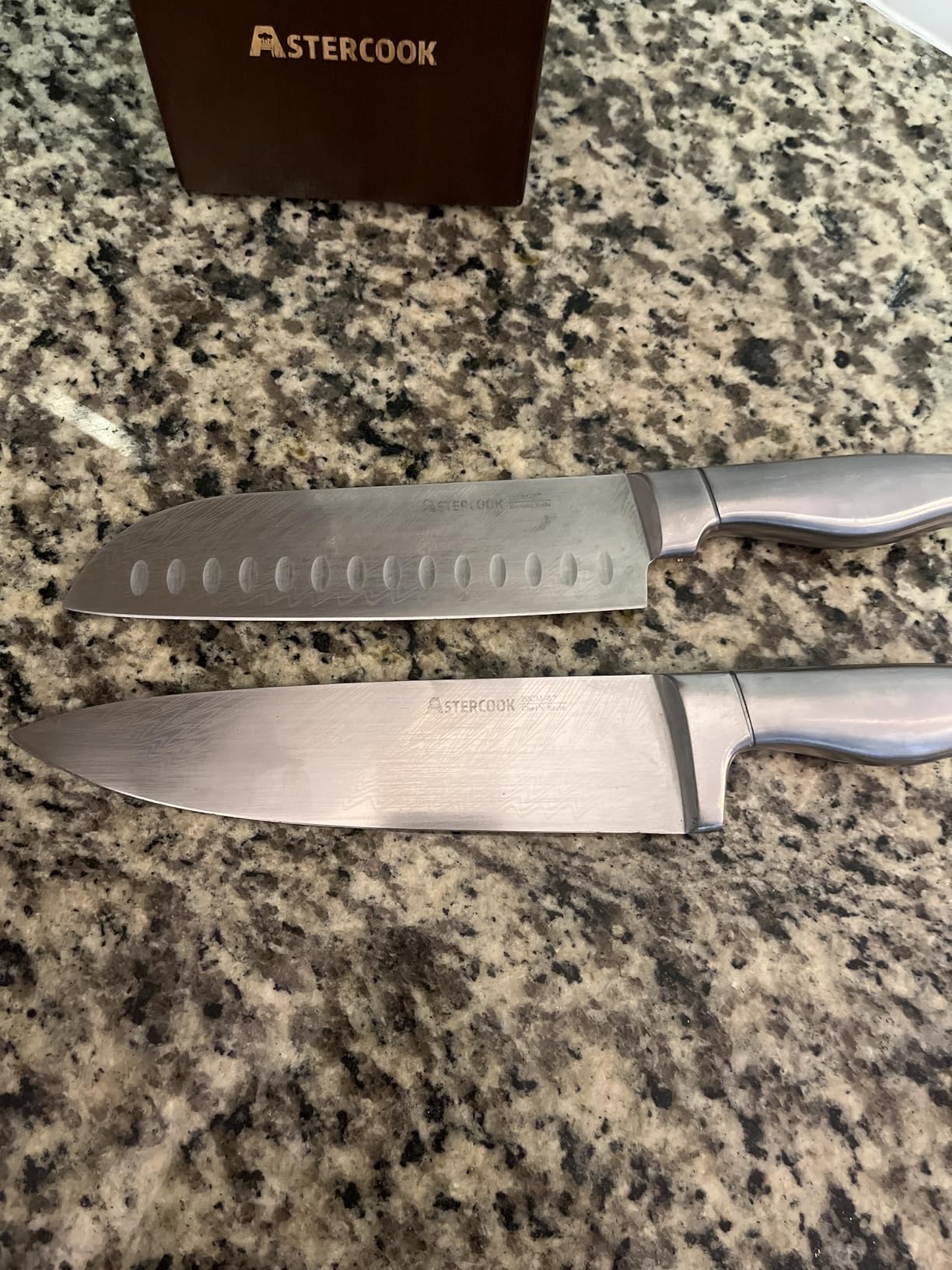 Astercook Knife Set, 15-Piece Kitchen Knife Set with Block, Built-in Knife Sharpener, German Stainless Steel Knife Block Set, Dishwasher Safe customer photo 2