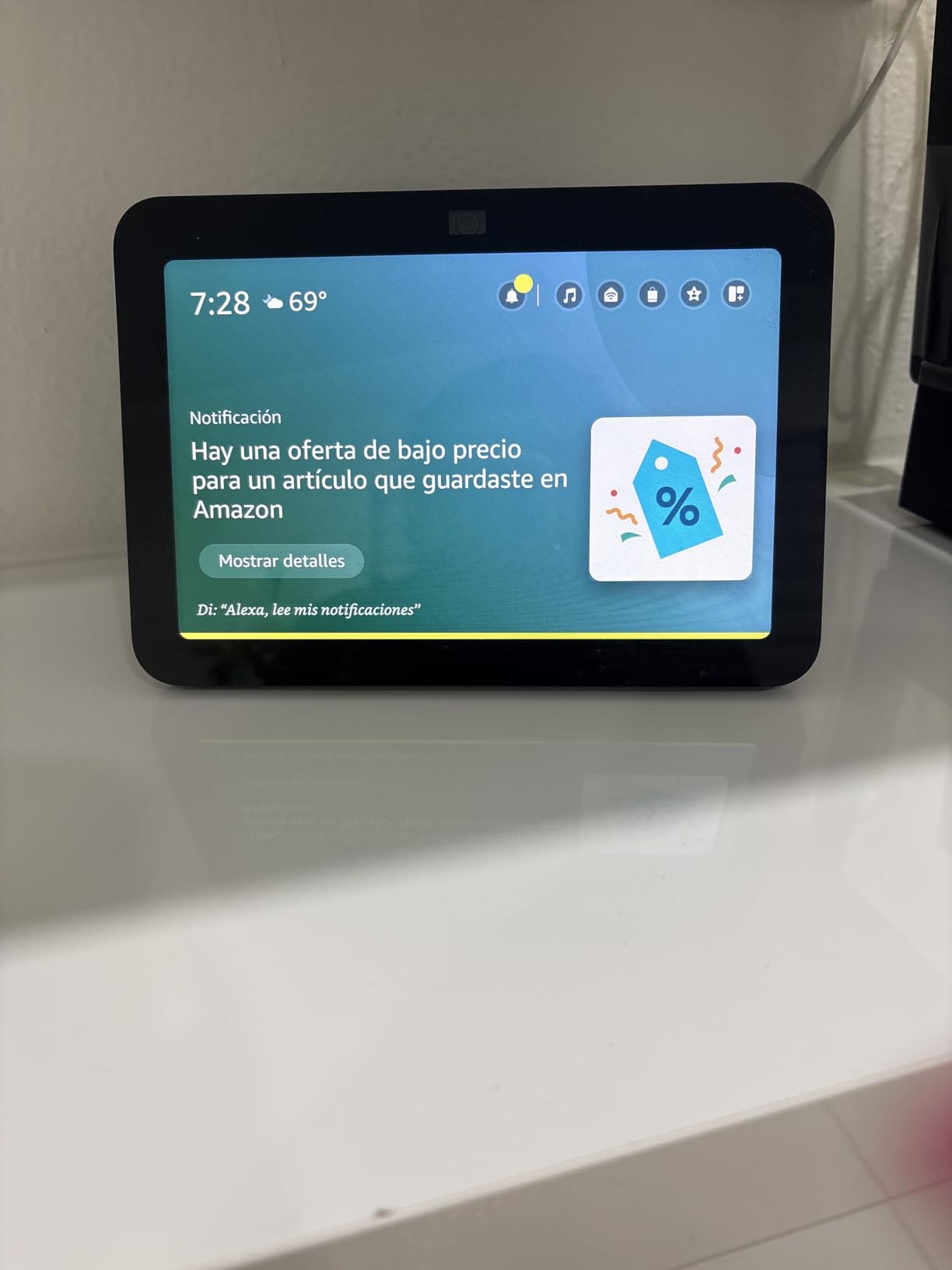 Amazon Echo Show 8, With Spatial Audio, Smart Home Hub, ideal for open living spaces, Designed for Alexa+, Charcoal customer photo 2