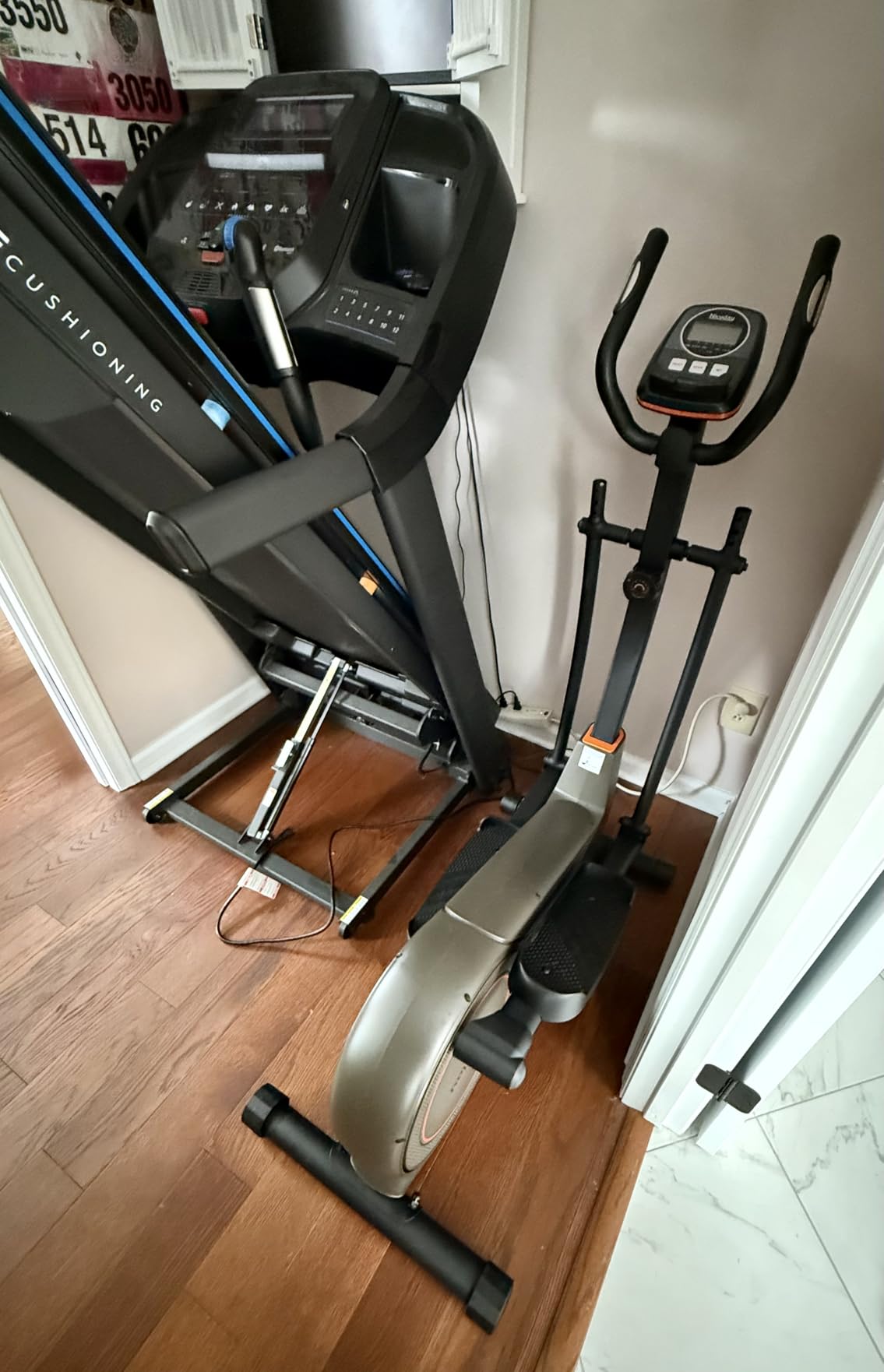 Niceday Elliptical Machine, Hyper-Quiet Magnetic Driving System with 15.5IN & 20IN Stride customer photo 1