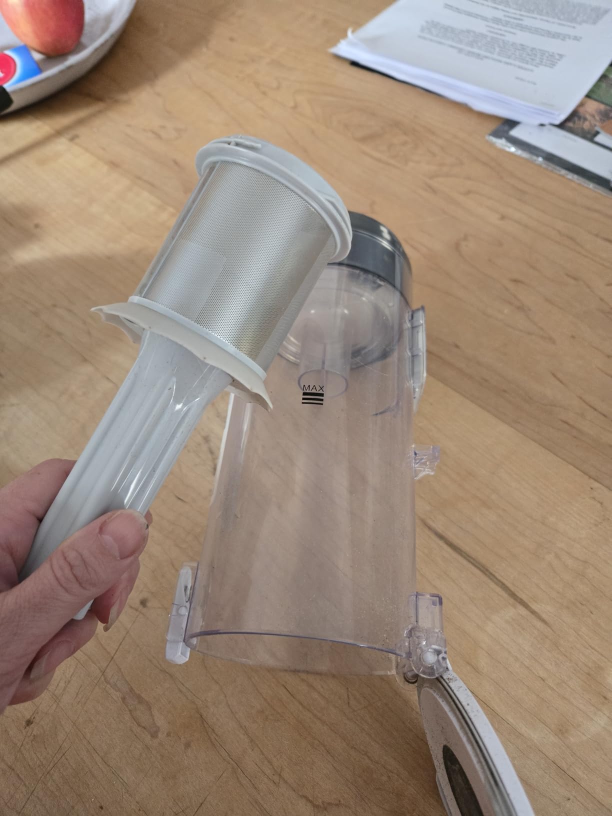 LEVOIT Cordless Vacuum Cleaner, Stick Vac with Tangle-Resistant Design, Up to 50 Minutes, Powerful Suction, Rechargeable, Lightweight, and Versatile for Carpet, Hard Floor, Pet Hair, LVAC-200 customer photo 1
