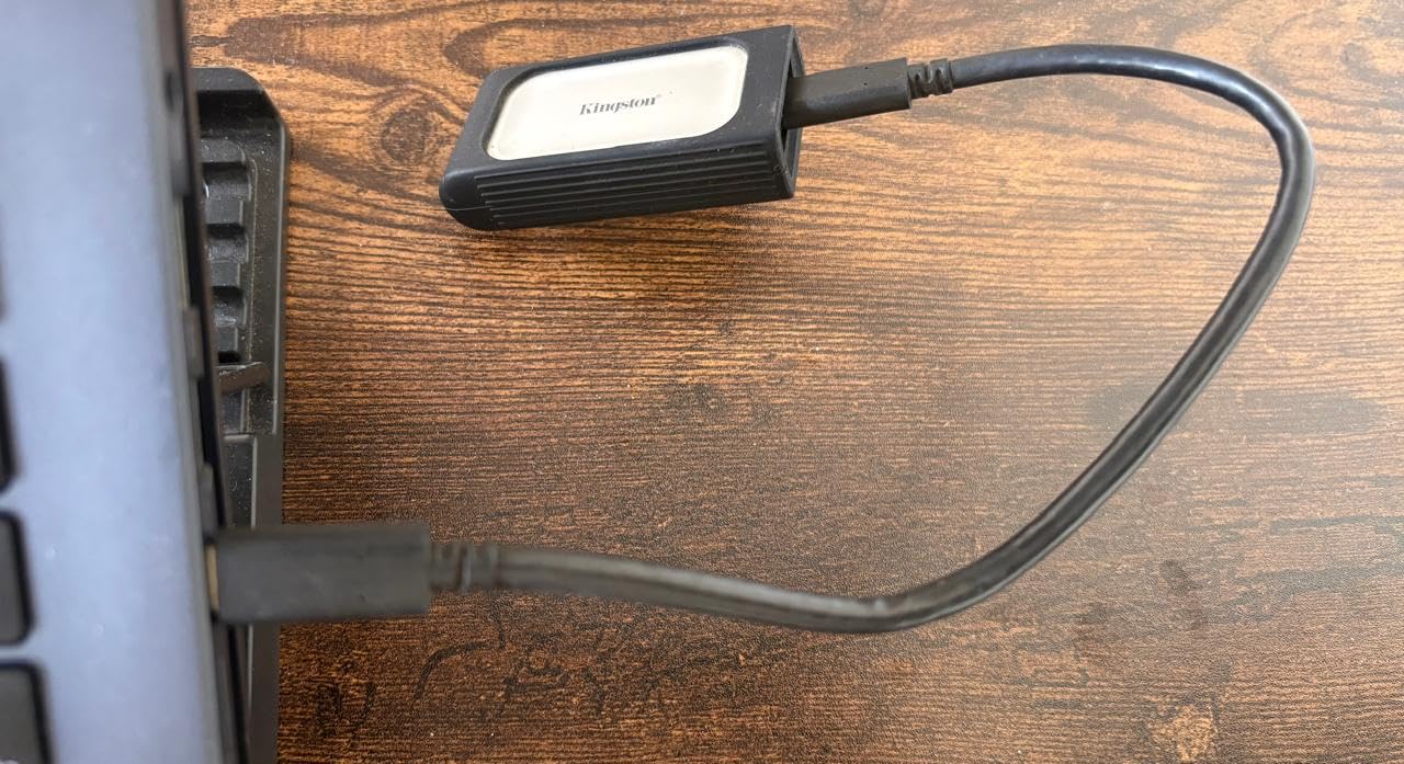 Kingston XS1000 2TB SSD | Pocket-Sized | USB 3.2 Gen 2 | External Solid State Drive | Up to 1050MB/s | SXS1000/2000G customer photo 1