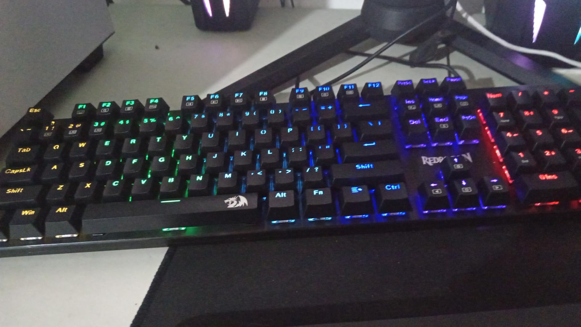 Redragon Mechanical Gaming Keyboard Wired, 11 Programmable Backlit Modes, Hot-Swappable Red Switch, Anti-Ghosting, Double-Shot PBT Keycaps, Light Up Keyboard for PC Mac customer photo 1