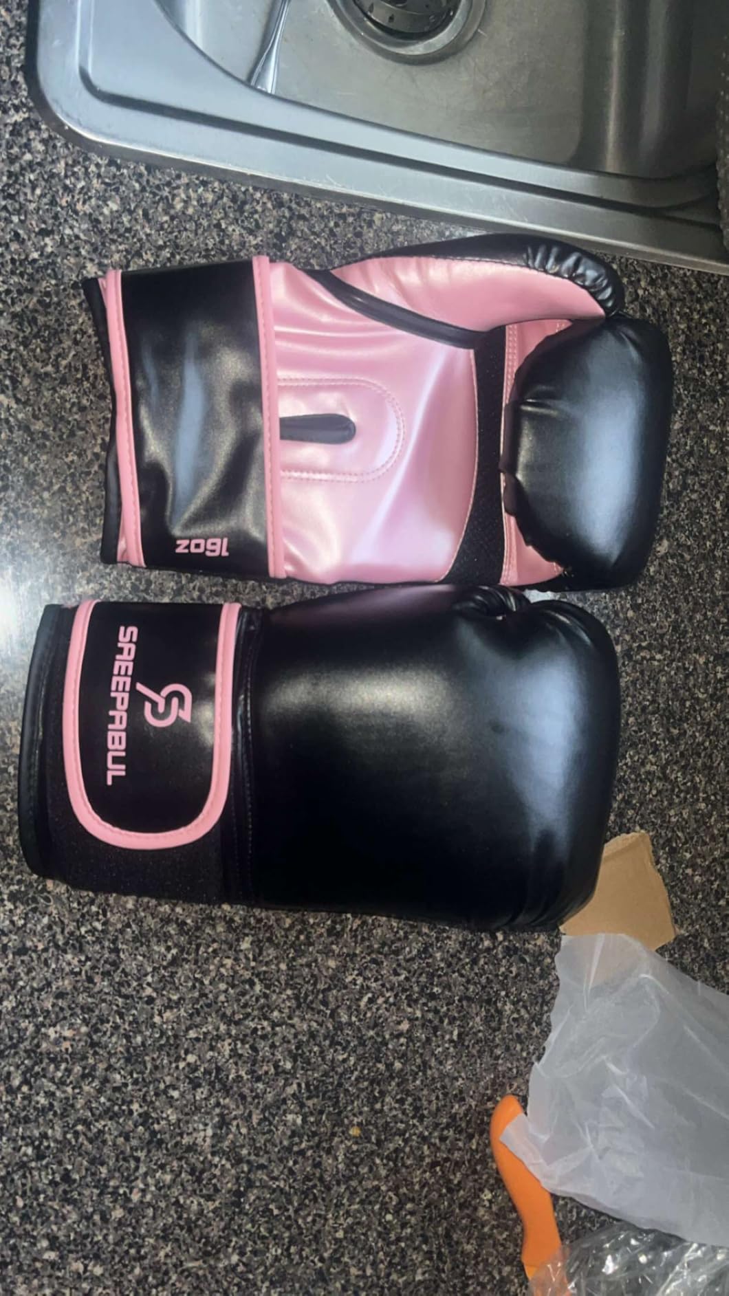 S200 Boxing Gloves for Men and Women Suitable for Boxing Kickboxing Mixed Martial Arts Maui Thai MMA Heavy Bag Fighting Training customer photo 2