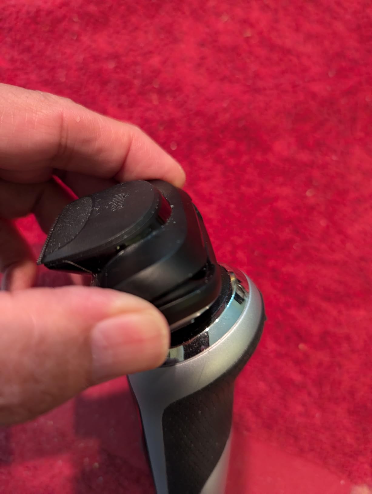 Braun Electric Shaver for Men, Series 7 7127cs, Wet & Dry Shave, Turbo & Gentle Shaving Modes, Waterproof Foil Shaver, Engineered in Germany, with Beard Trimmer, Charging Stand, Space Grey customer photo 1