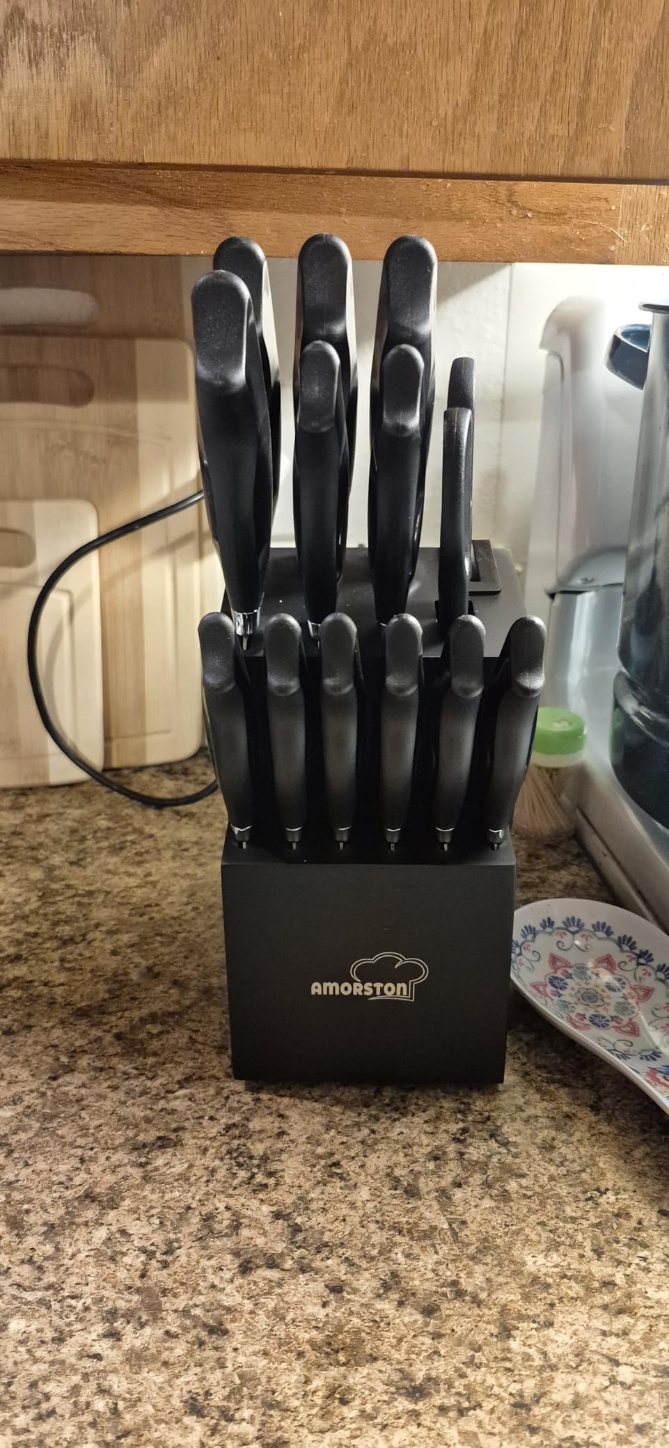 Knife Set, 15 Pieces Kitchen Knife Set with Built in Sharpener, High Carbon German Stainless Steel Knife Block Set, Dishwasher Safe customer photo 1
