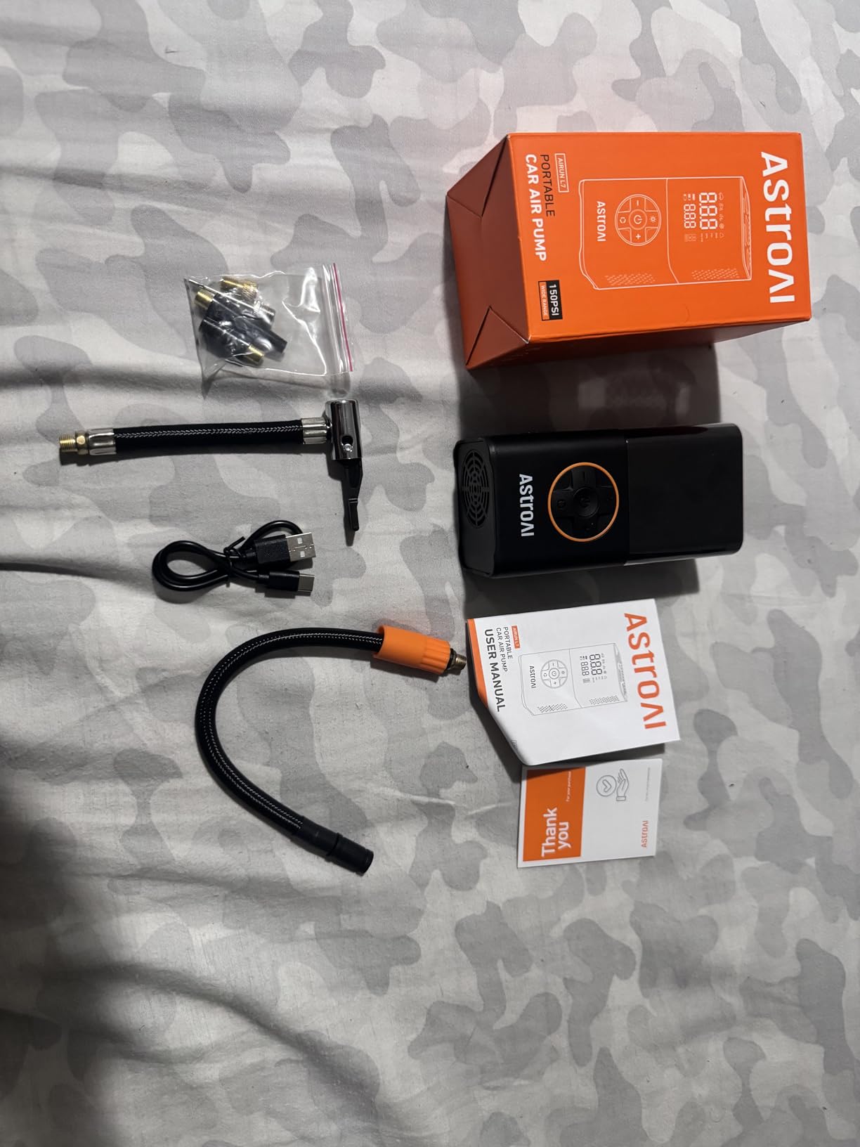 AstroAI L7 Tire Inflator Portable Air Compressor Cordless Mini Bike Pump with Digital Dual Values Display, 150 PSI Car Tires Air Pump with LED Lights&Pressure Gauge for Auto, Motorcycles, Bikes, Balls customer photo 1