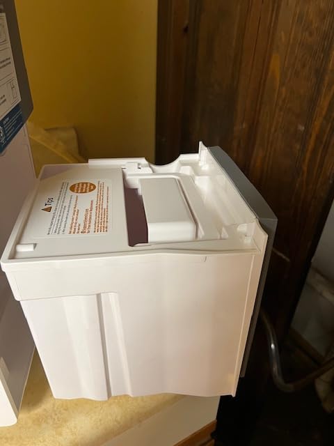AEOCKY 5500 Sq.Ft Energy Star Most Efficient 2025 Dehumidifier Max 80Pint/D customer photo 2