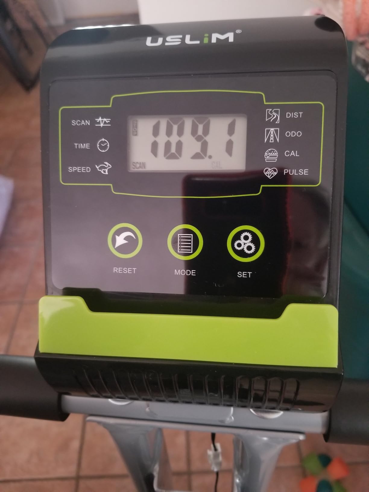 Foldable Exercise Bike Stationary Bikes for Home, 5 IN 1 Indoor Workout Bike, Cycling Bike with 16-Level Quiet Magnetic Resistance, 6.6 LBS Flywheel and 300LBS Capacity for Senior and Home Workout customer photo 1