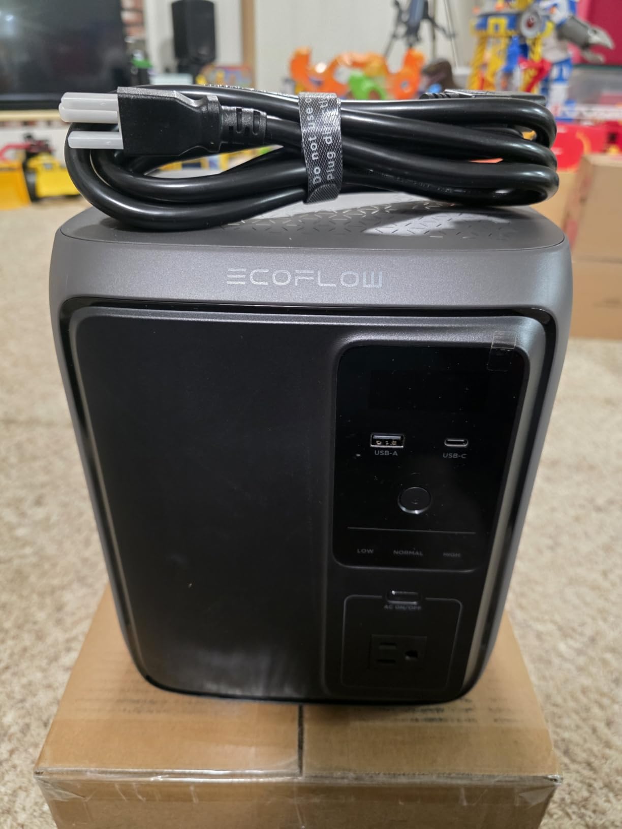 Portable Power Station DELTA 3 Plus, 1024Wh LiFePO4 (LFP) Battery, 1800W AC/140W USB-C Output, Solar Generator for Home Backup, Camping & RV customer photo 1