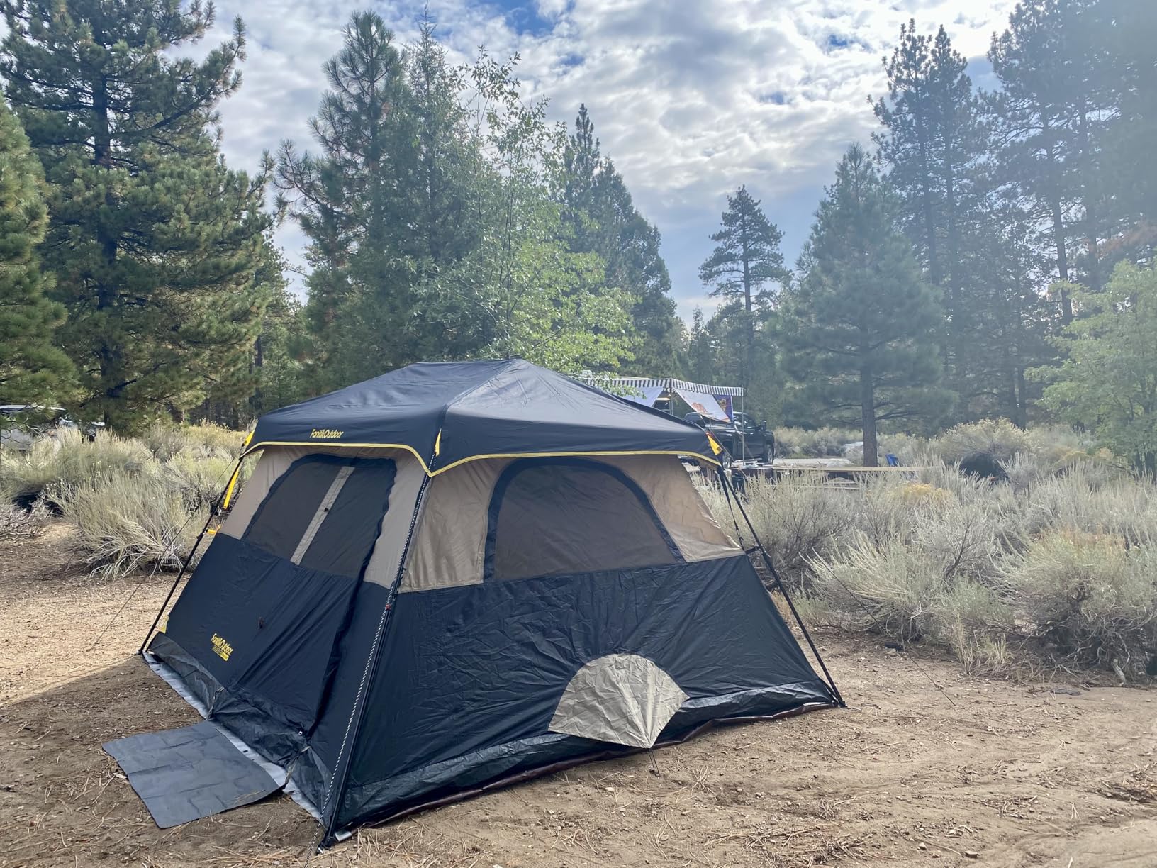 FanttikOutdoor Instant Cabin Tent 6/8/10/12 Person Camping Tent Setup in 60 Seconds with Rainfly & Windproof Portable with Carry Bag for Family Camping & Hiking, Upgraded Ventilation, Khaki customer photo 1