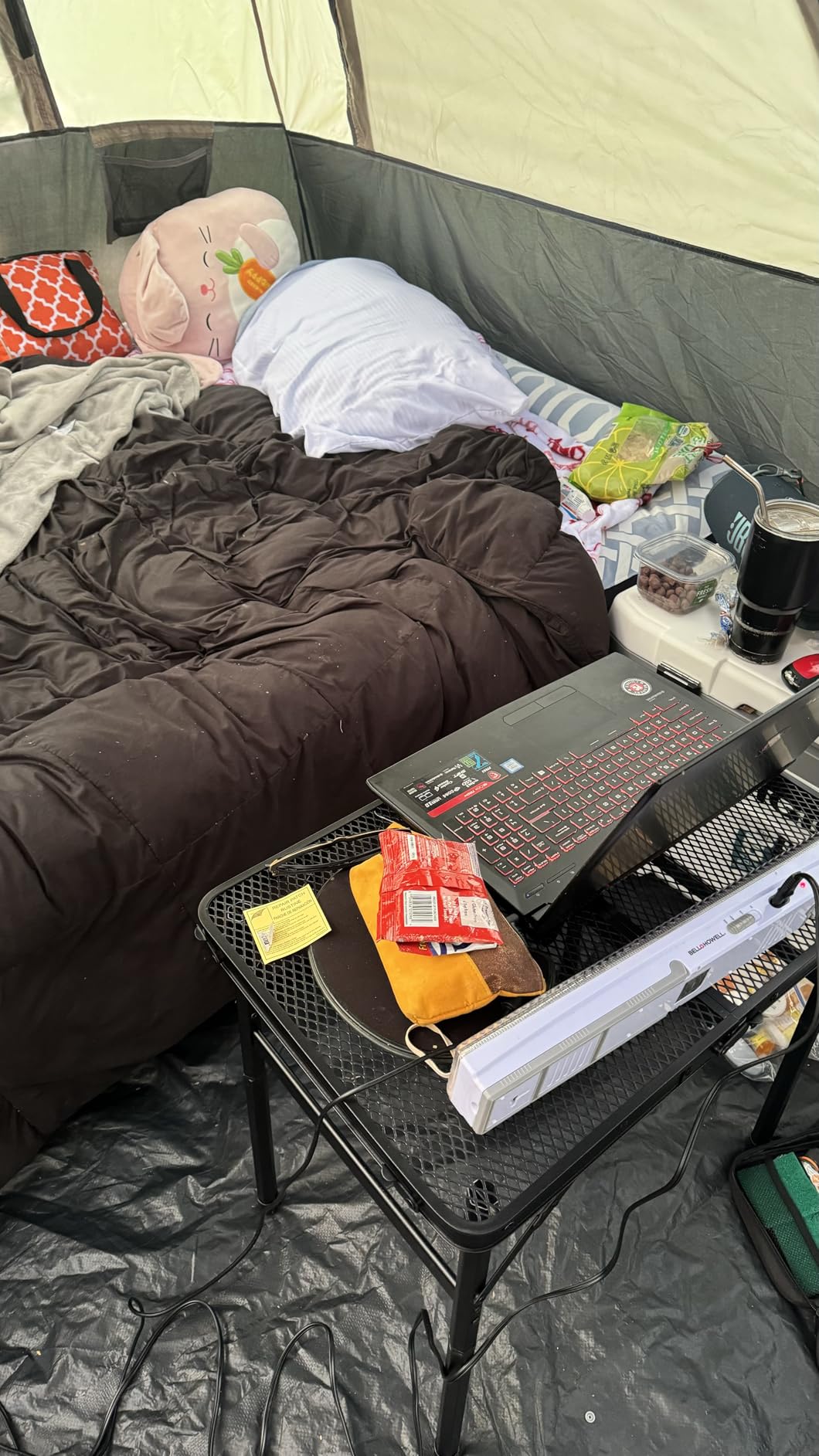 FanttikOutdoor Instant Cabin Tent 6/8/10/12 Person Camping Tent Setup in 60 Seconds with Rainfly & Windproof Portable with Carry Bag for Family Camping & Hiking, Upgraded Ventilation, Khaki customer photo 2