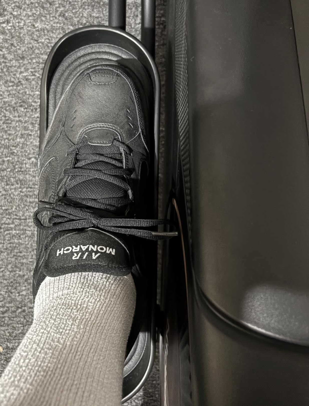 Niceday Elliptical Exercise Machine, Elliptical Machine for Home, Magnetic Elliptical Trainer with 15.5IN-19IN Stride, 16 Resistance Levels, 400LBS Loading Capacity, Support Kinomap APP customer photo 2