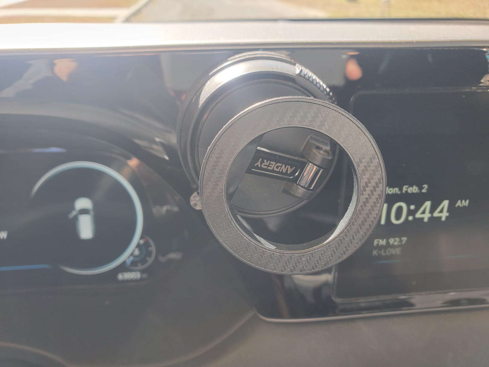 ANDERY Car Phone Holder for Magsafe [78+LBS Strongest Suction & 2400gf Magnetic] 360° Adjustable Car Phone Mount, Phone Holders for Your Car for iPhone 17 Pro Max 16 15 14 13 12 Air Plus, Carbon Fiber customer photo 1