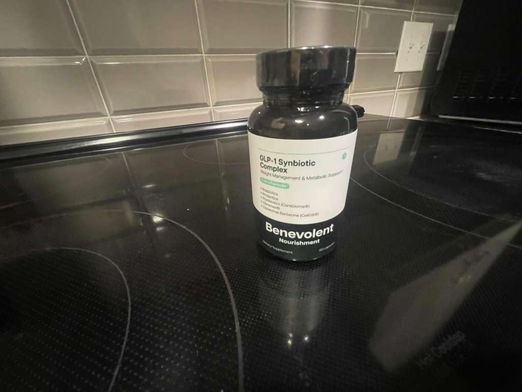 Benevolent Glp-1 Support | 5-in-1 Synbiotic with Akkermansia, MetSyn®, Chromax® & Liposomal Berberine | Natural GLP 1 Probiotics Supplement for Weight Management & Metabolic Balance, 60 Ct customer photo 1