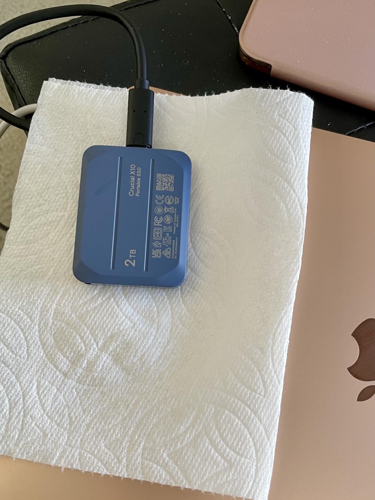 Crucial X10 2TB Portable SSD, Up to 2,100MB/s, USB 3.2 USB-C, External Solid State Drive, Compatible with Windows, Mac & Android, Durable Storage for Games, Photos & Files, Blue - CT2000X10SSD9-02 customer photo 2