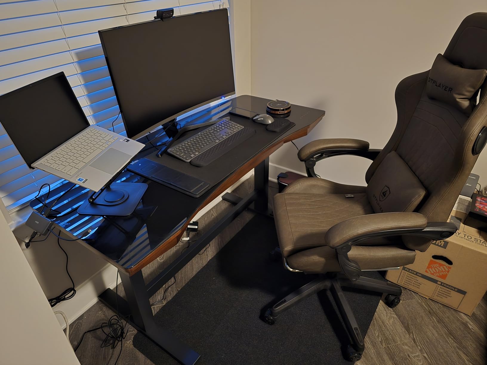 GTPLAYER ACE-PRO Music Gaming Chairs - Built-in Speakers, App Support & Bluetooth Control, Computer Game Chairs with Footrest for Adults, Ergonomic Reclining Silla, Linkage Armrest, Ivory customer photo 2