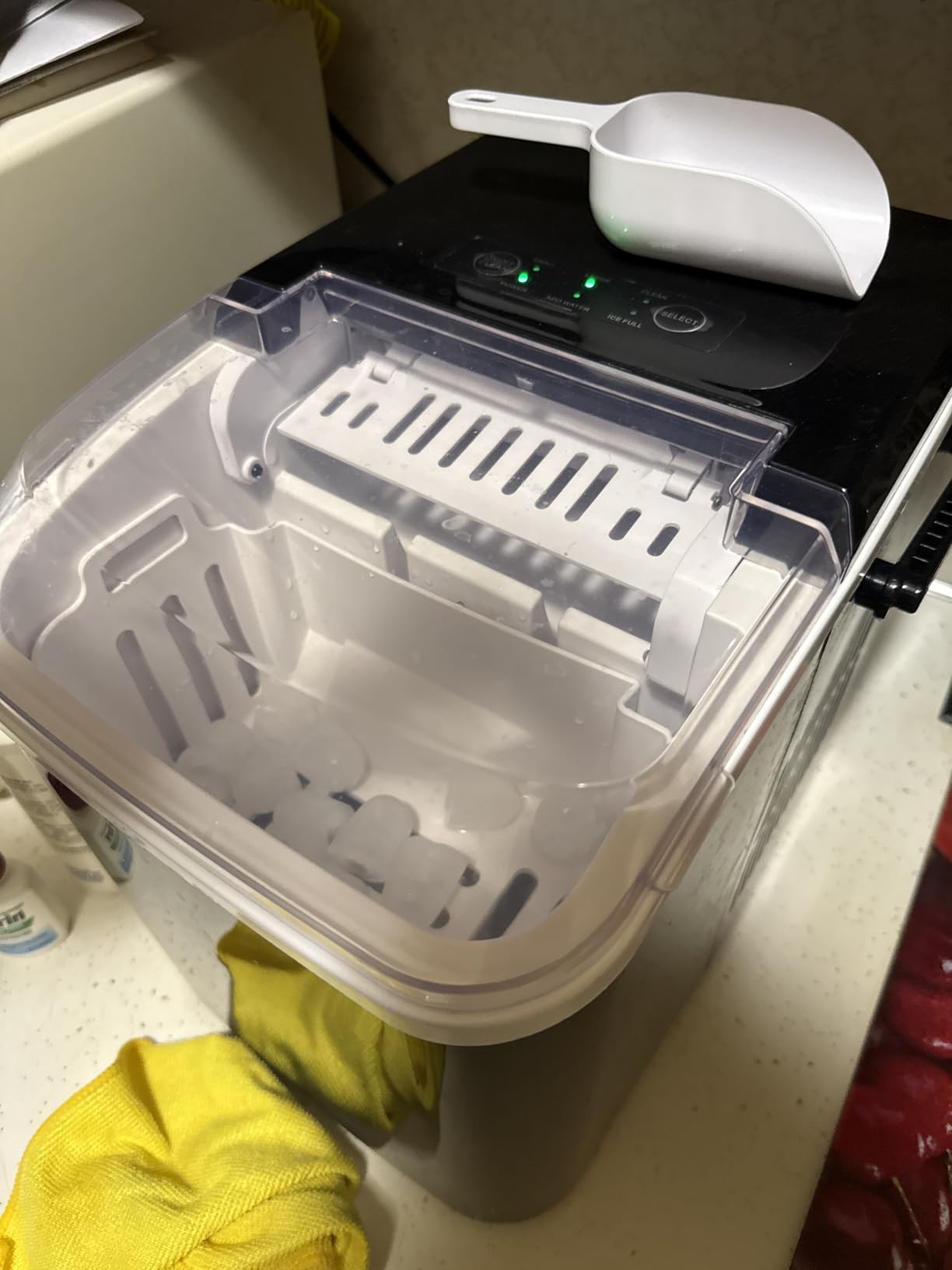 OLIXIS Ice Maker Machine with Handle,26lbs in 24Hrs,9 Ice Cubes in 6 Mins,Auto-Cleaning Portable Ice Maker with Basket and Scoop, Countertop Ice Maker for Home/Kitchen/Camping/RV, Sleek Black customer photo 1