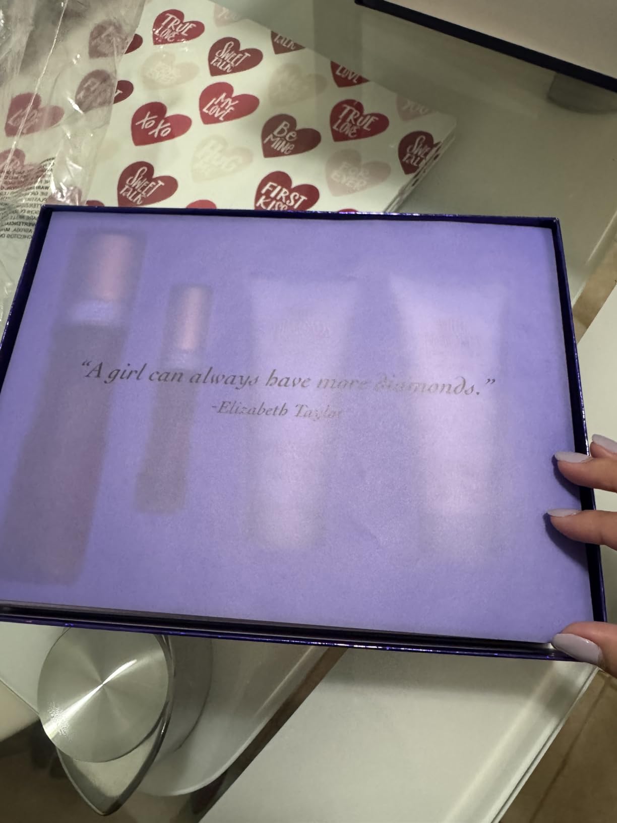 Elizabeth Taylor White Diamonds Women's Perfume, Long-Lasting Floral Fragrance for Her, Eau de Toilette EDT Spray, 3.3 fl oz customer photo 2