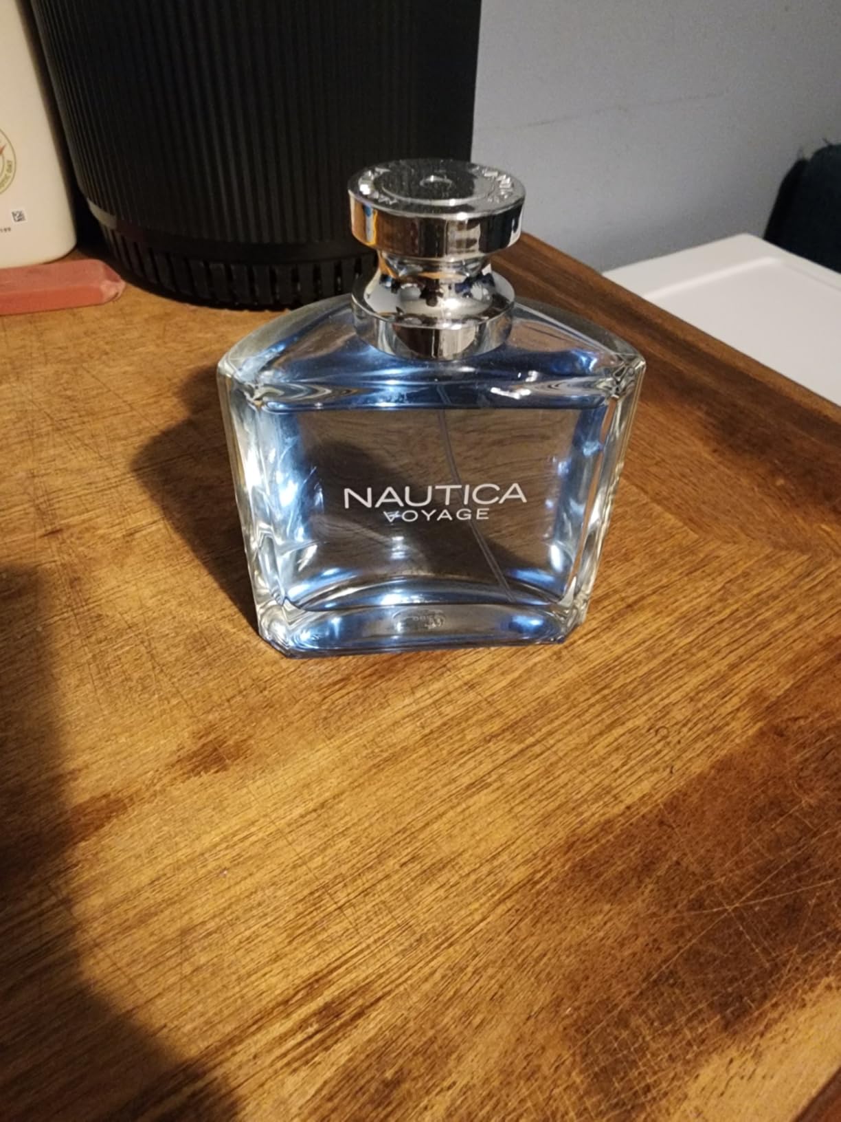 Nautica Voyage Eau De Toilette, Cologne and Fragrance For Men, Fresh, Romantic, Fruity Scent Woody, Aquatic Notes of Apple, Water Lotus, Cedarwood, and Musk Ideal Day Wear, Long Lasting 3.3Fl oz customer photo 1