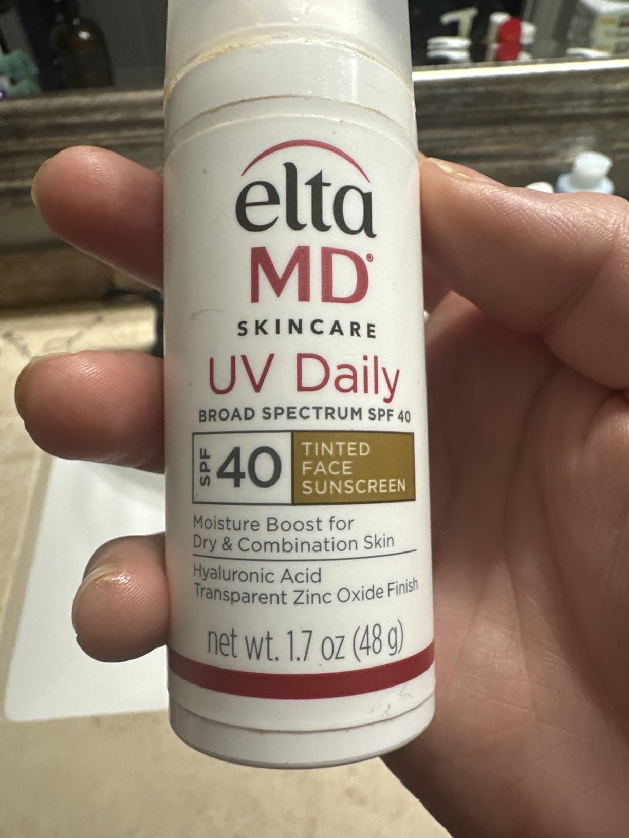 EltaMD UV Daily Face Sunscreen Moisturizer with Zinc Oxide - Great for Dry, Combination, and Normal Skin customer photo 1