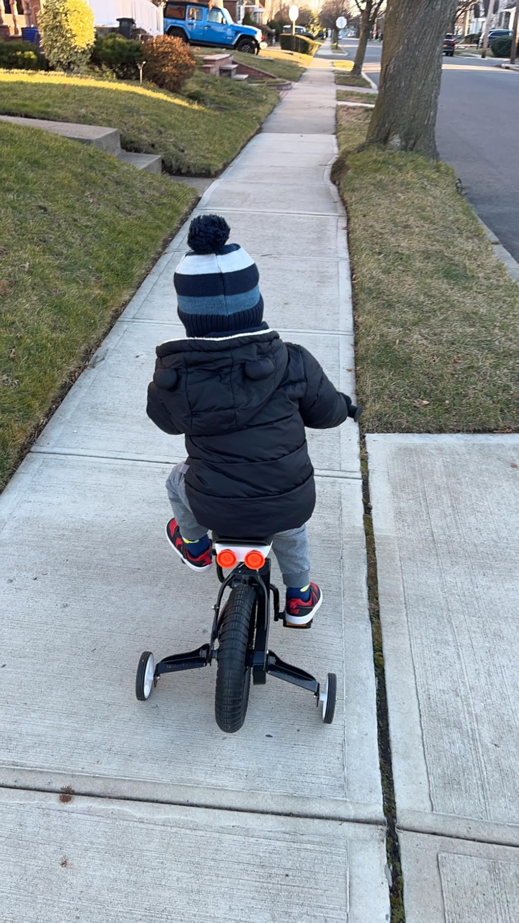 RoyalBaby Kids Bike Freestyle Classic & EZ Balance Pedal Switchable Bicycle, 12 14 16 18 Inch, 3-10 Years Toddler to Big Kids customer photo 2