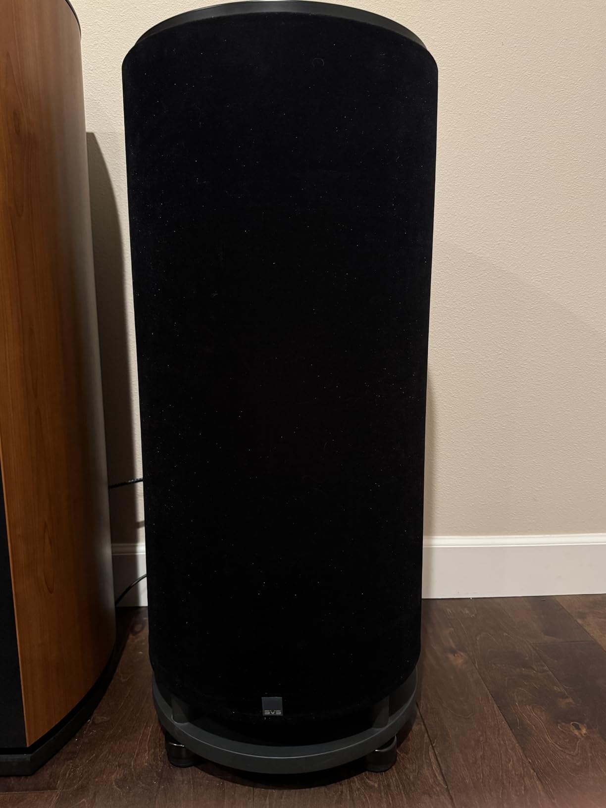 SVS SoundPath Subwoofer Isolation System, 4-Pack customer photo 2
