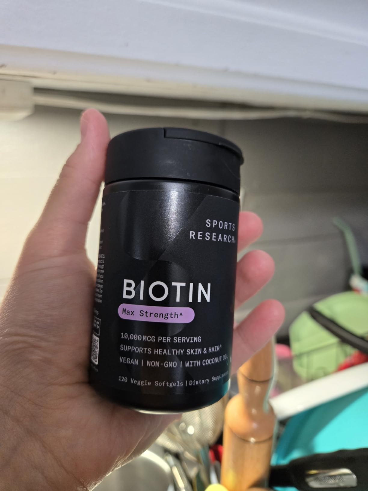 Sports Research Biotin 10,000mcg with Organic Coconut Oil - Biotin (Vitamin B7) for Healthy Skin and Hair Support - for Women and Men - Vegan, Non-GMO, Gluten & Soy-Free - 120 Veggie Softgels customer photo 2