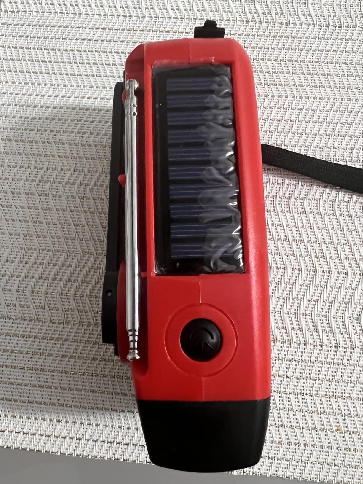Solar Emergency Hand Crank Weather Radio, Portable Self Powered NOAA AM/FM Radios with SOS Alarm LED Flashlight 2000mAh Smart Phone USB Charger for Camping (Red) customer photo 1