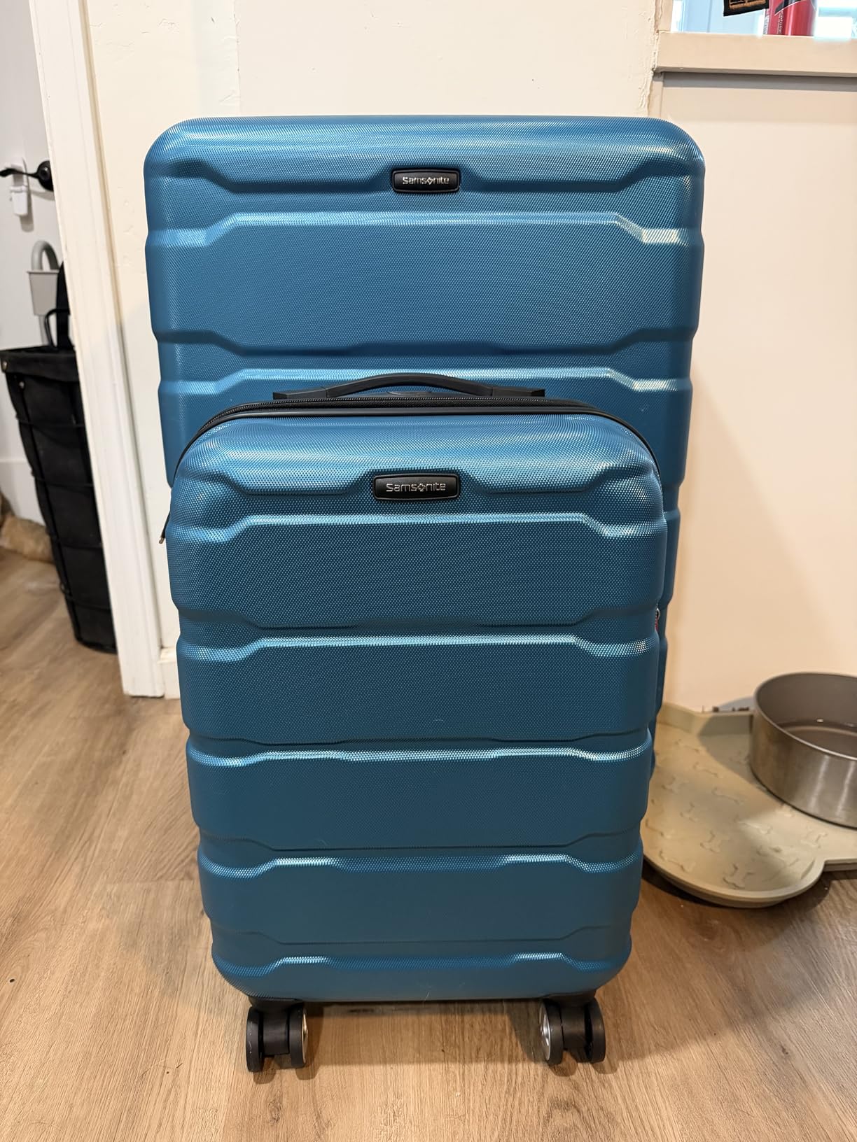 Omni PC Hardside Expandable Luggage with Spinner Wheels, Caribbean Blue, 3-Piece Set (20/24/28) customer photo 1