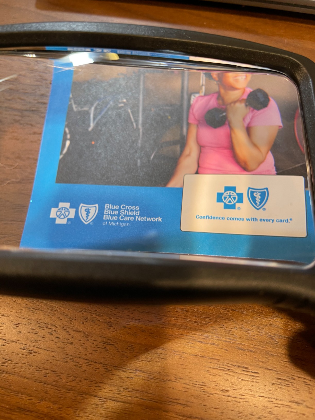 MagniPros Jumbo Size Magnifying Glass Wide Horizontal Lens(3X Magnification)- Shockproof Housing & Scratch Resistant Design W/Large Viewing Area Ideal for Reading Small Prints & Low Vision customer photo 1