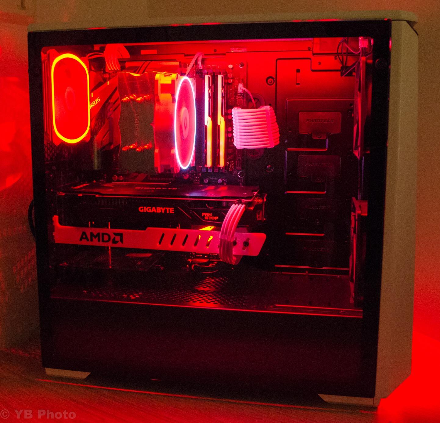 RGB LED 4 Pin Adapter, Specified for Cases with Multi Colors RGB Control (PH-CB_RGB4P) Black customer photo 2