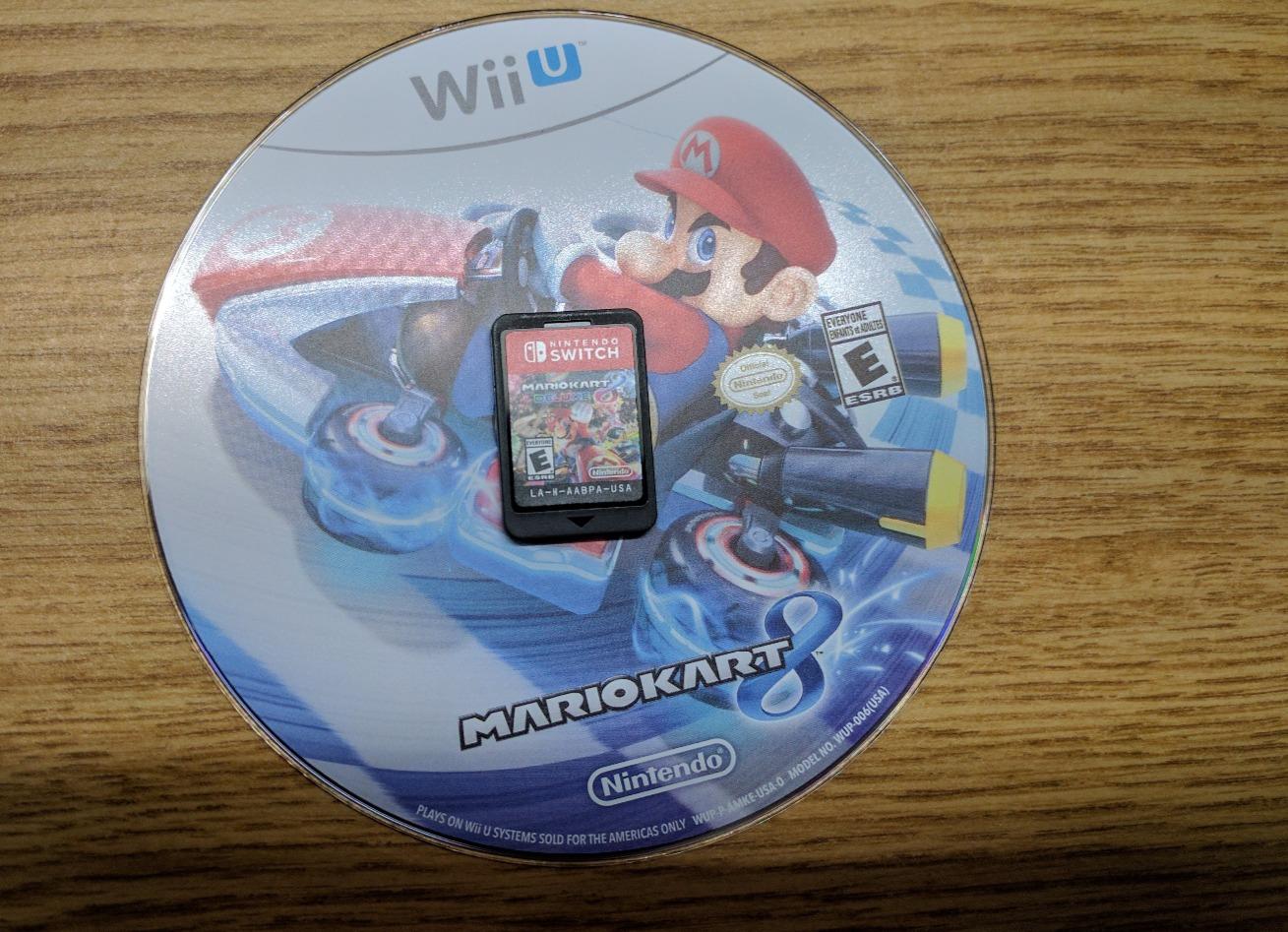 Mario Kart 8 Deluxe - US Version customer photo 1