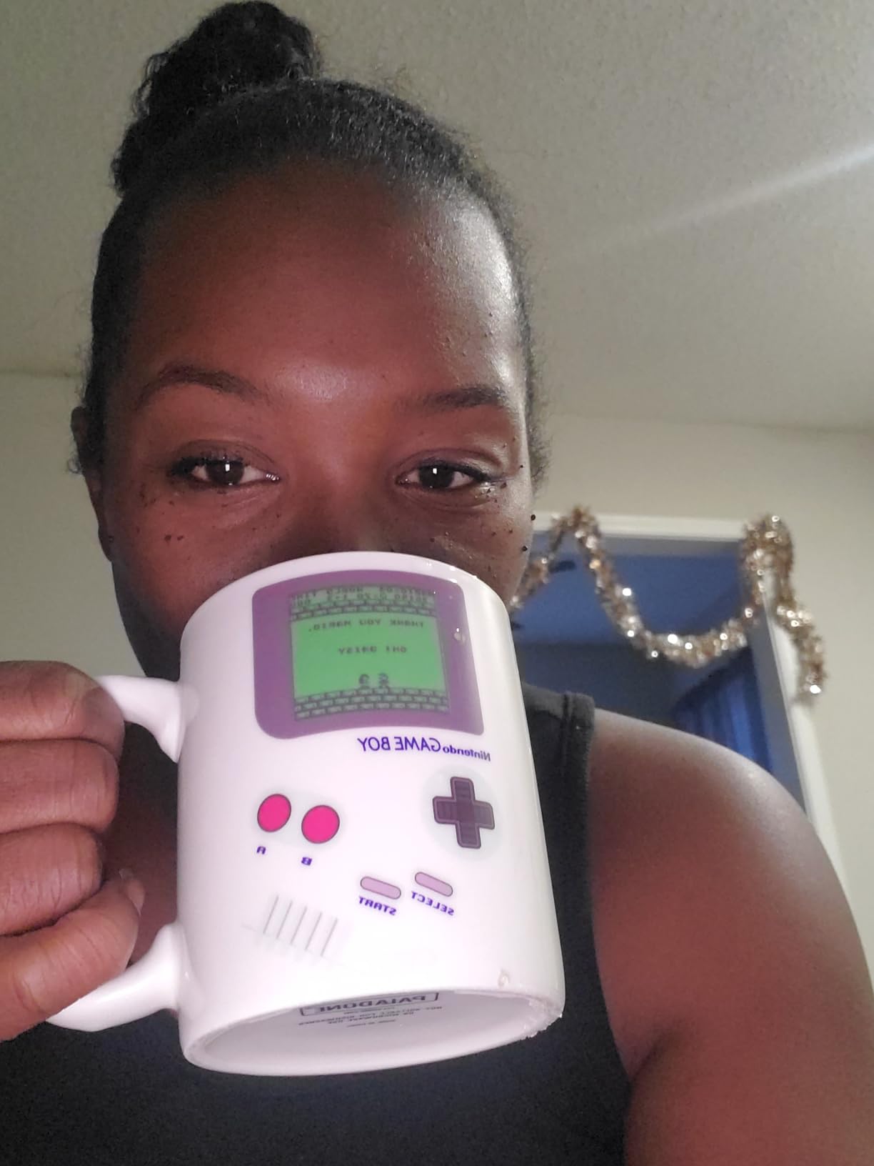 Paladone Gameboy Heat Changing Coffee Mug - Gift for Gamers, Nerds, Nintendo Mario Fans, Men, and Retro 90s Game Enthusiasts - 10 Ounces customer photo 1