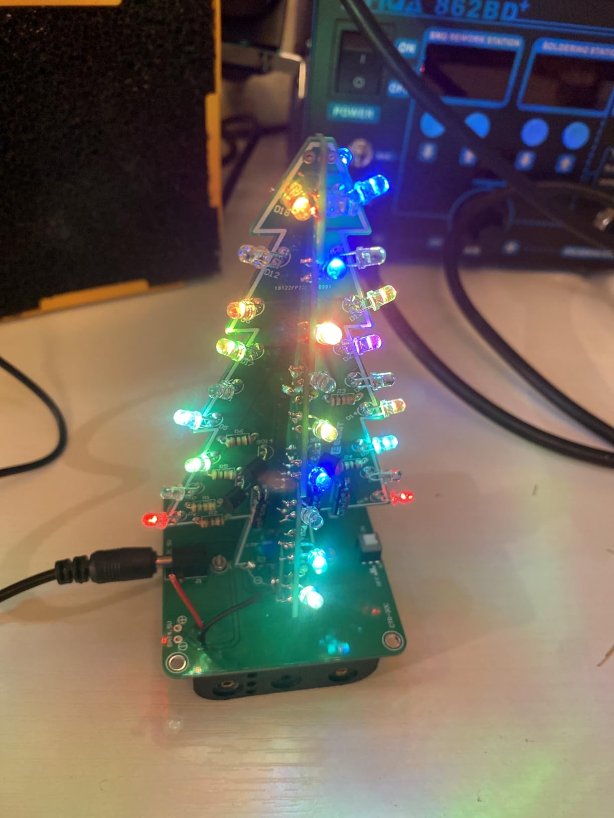 Christmas Tree Soldering Project, Icstation 3D Xmas Tree Soldering Kit with LED Flashing Lights Soldering Practice 7 Colors DIY Electronic Assemble Kit for Learning Teaching STEM Educational customer photo 1