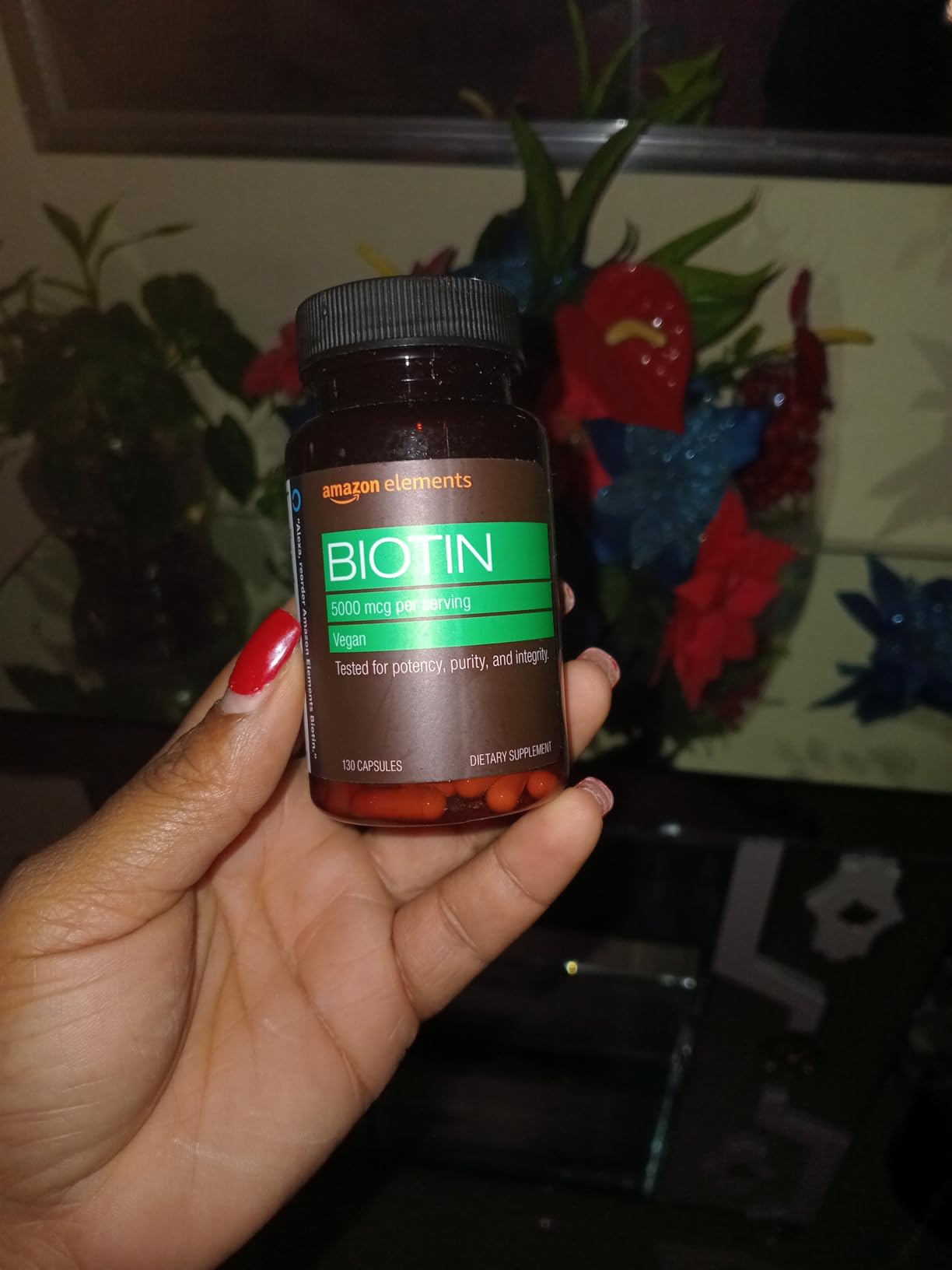 Amazon Elements Vegan Biotin 5000 mcg for Hair, Skin, and Nails, 130 Capsules, 4 Month Supply customer photo 2