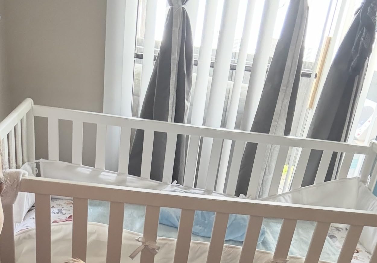 Delta Children Heartland 4-in-1 Convertible Crib - Greenguard Gold Certified, Bianca White customer photo 1